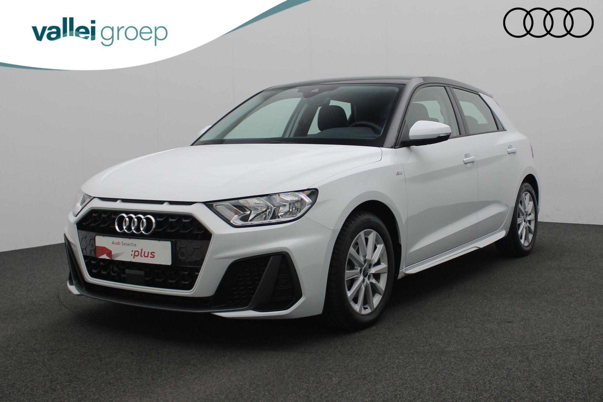 Audi A1 Sportback 30 TFSI 116 pk S-tronic Advanced edition / S-Line ext. | Navigatie | Stoelverwarming | Parkeersensoren achter | Virtual Cockpit