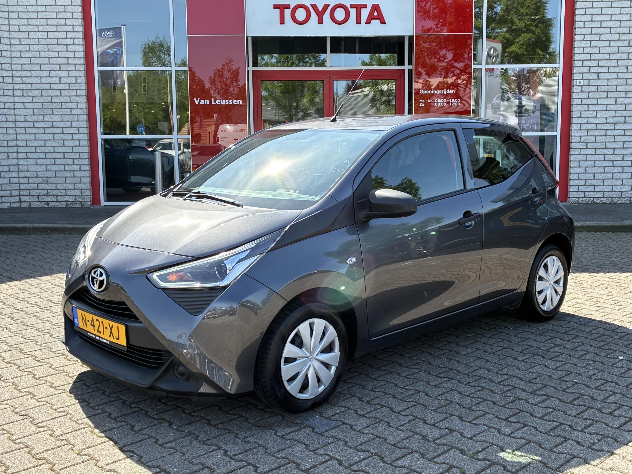 Toyota Aygo X-FUN AIRCO BLUETOOTH RADIO EL-RAMEN CENTRALE-VERGRENDELING NL-AUTO
