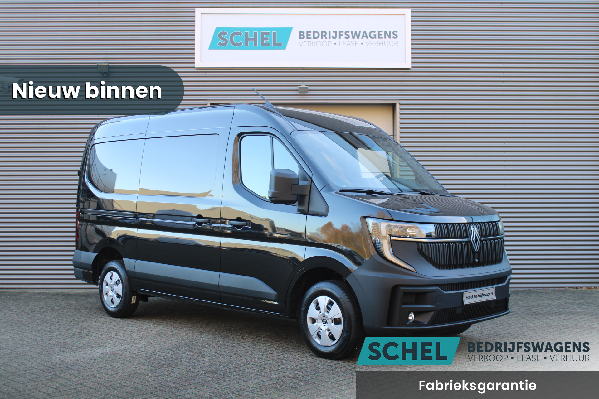 Renault Master T35 2.0 dCi 170pk L2H2 Extra - Navigatie - Camera - 270 gr deuren - Parkeersensoren - Draadloos laden - Rijklaar