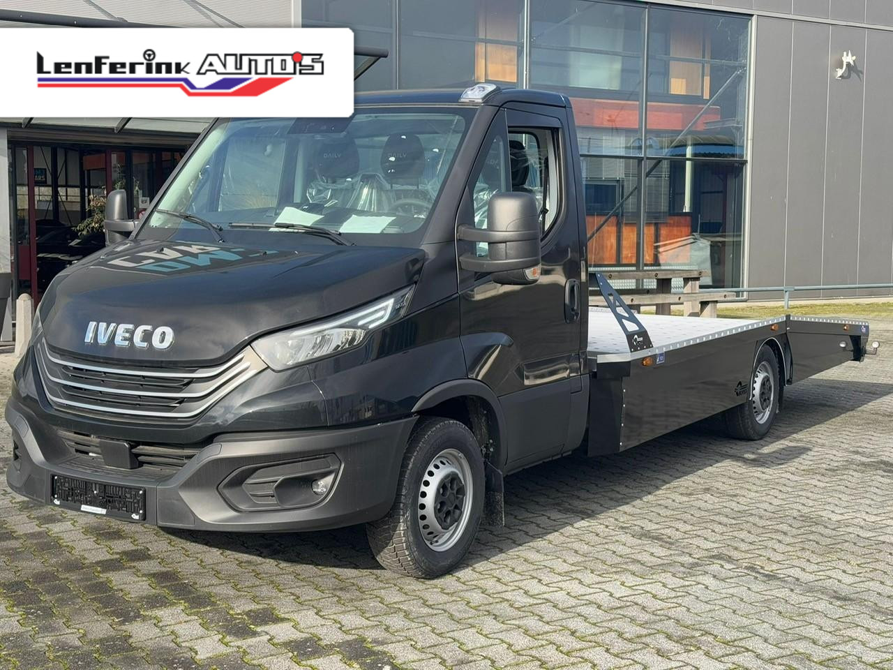 Iveco Daily 35S18 180 pk Autotransp. Aut. Navi, BPM vrij Trekhaak 3.500 kg, Adapt. Cruise, Luchtvering AirPro, 3-Zits