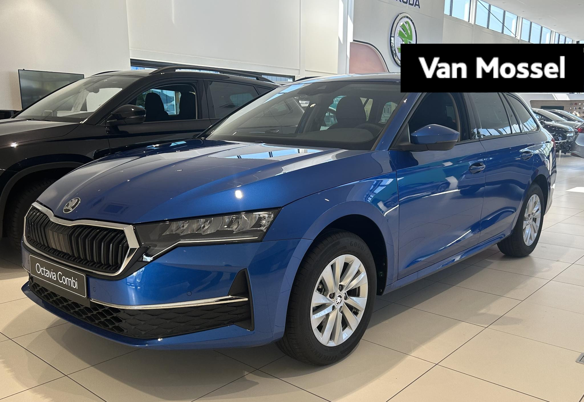 Škoda Octavia Combi 1.5 TSI MHEV Business Edition 115 PK | Automaat | LED Koplampen | Virtual Cockpit | Trekhaak | Climate Control | Adaptive Cruise Control | Apple Carplay/Android Auto | Keyless-Entry | Parkeersensoren | Privacy Glass | Lichtmetalen velgen | € 2.000,- inruilpremie! | Direct leverbaar! |