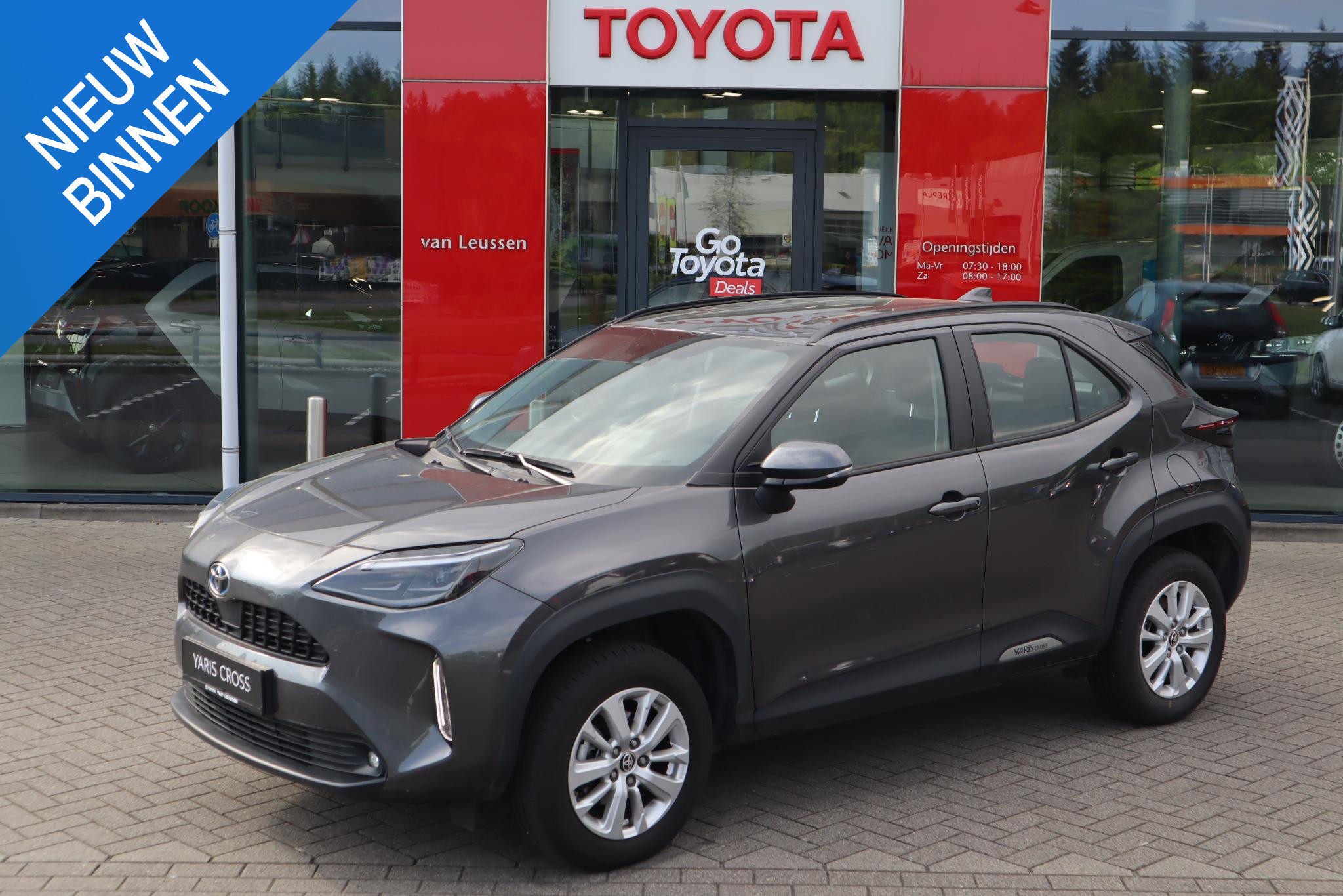Toyota Yaris Cross 1.5 HYBRID 115 DYNAMIC APPLE/ANDROID STUUR+STOELVERW. HEAD-UP NAVI EL-ACHTERKLEP KEYLESS