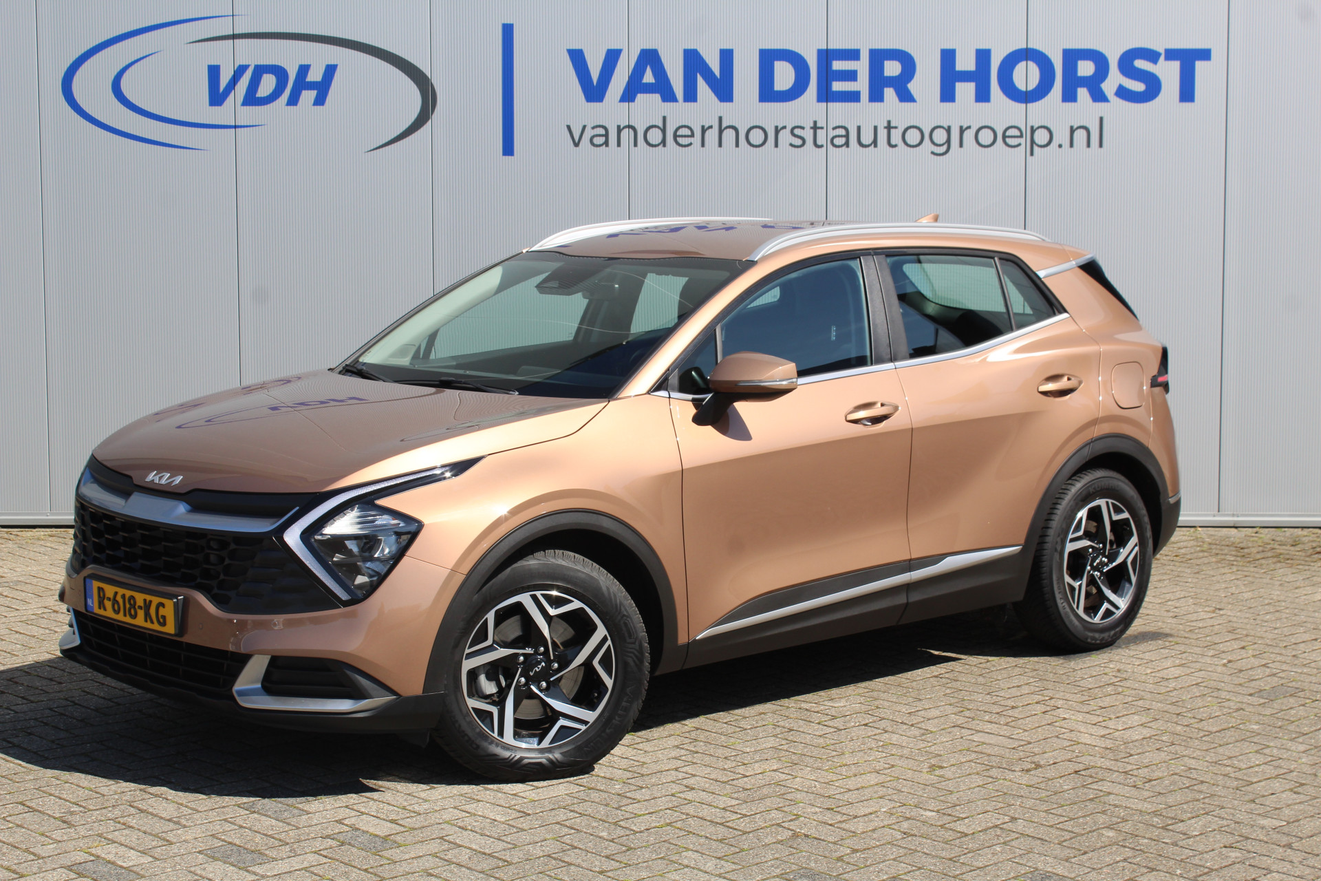 Kia Sportage 1.6-150pk T-GDi MHEV ComfortLine. Keurig nette Kia, trekgewicht 1.650kg ! Trekhaak, metallic lak, LM wielen,
