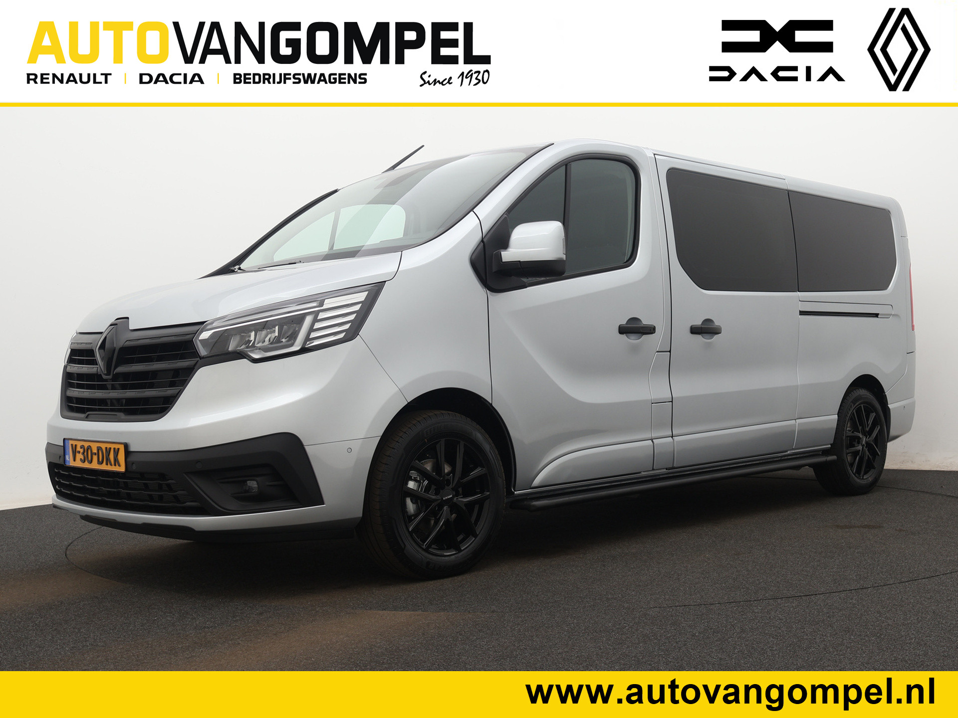 Renault Trafic 2.0 dCi 170PK T30 L2H1 Luxe DC DUBBEL CABINE BLACK EDITION / FULL OPTION / 2 SCHUIFDEUREN / NAVIGATIE / BLACK EDTION / CAMERA / PARKEERSENSOREN /KEYLESS