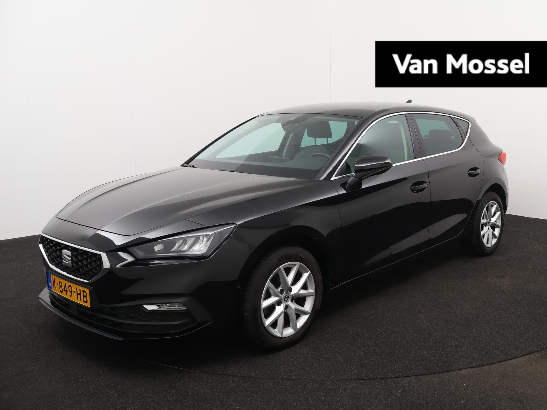 SEAT Leon 1.0 TSI Style Launch Edition | DIGITAAL DASHBOARD | KEYLESS | NAVIGATIE | PARKEERSENSOREN |