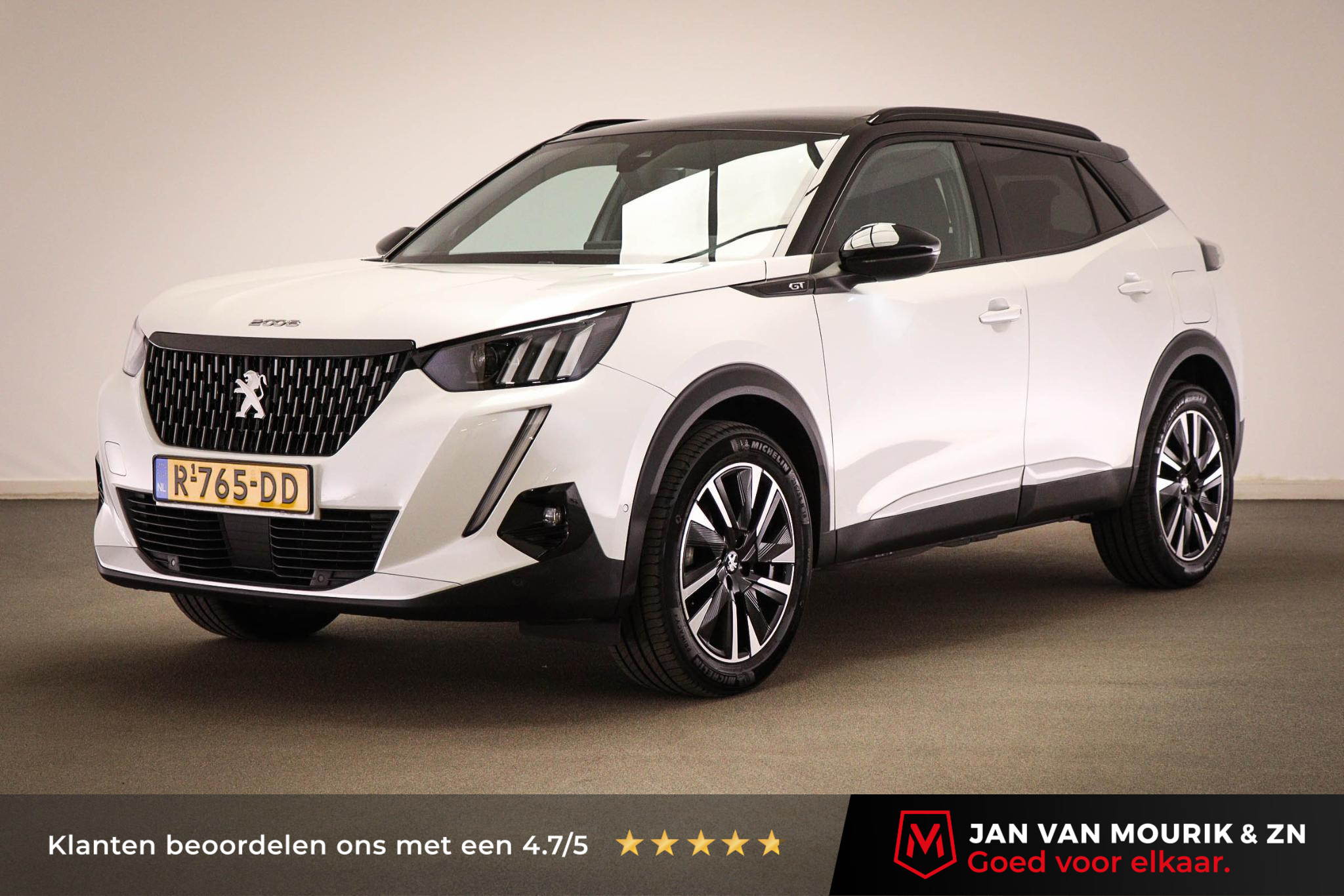Peugeot 2008 1.2 PureTech GT Pack | PANORAMADAK | STOELVERWARMING | DAB | APPLE | CAMERA