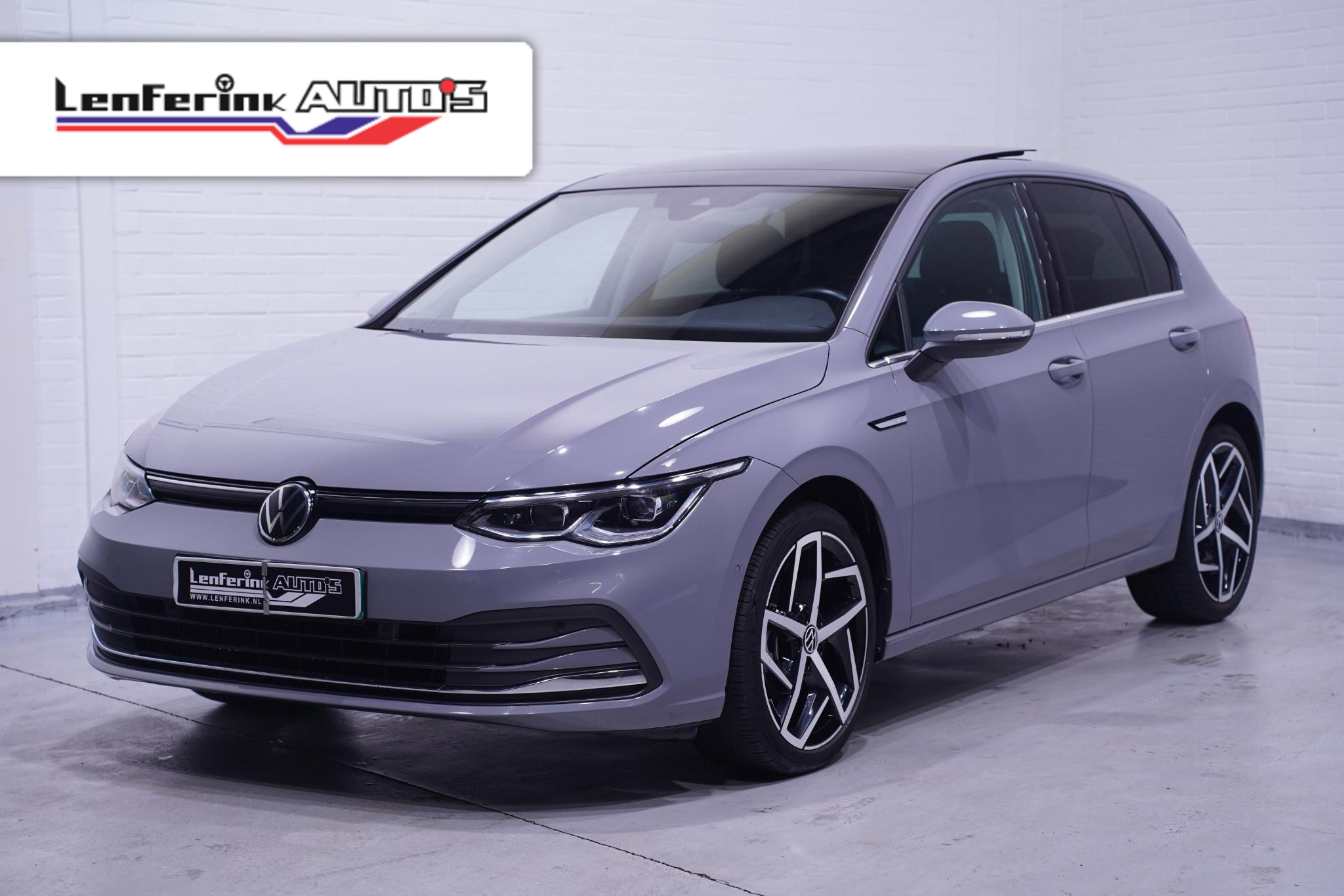 Volkswagen Golf 1.5 eTSI Style 150 pk DSG Aut. Panodak, IQ LED Koplampen, Side Assist, Sportstoelen, NAP, 1e Eigenaar