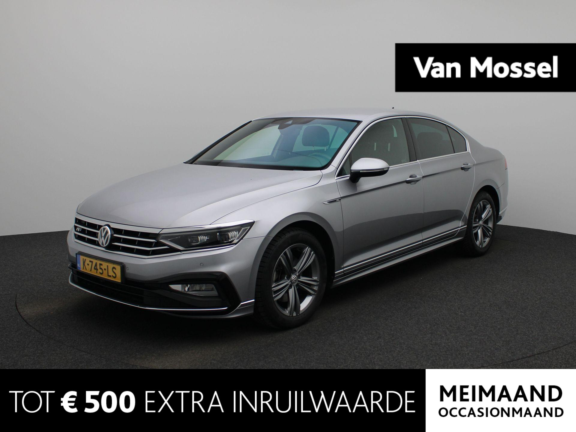 Volkswagen Passat 1.5 TSI Elegance Business R LEDER/ALCANTARA BEKLEDING , R-LINE PAKKET , VIRTUEEL COCKPIT , ADAPTIEVE CRUISE , NAVIGATIE , CAMERA , STOELVERWARMING , CLIMA , ELEKTRISCHE STOEL , APPLE CARPLAY ,