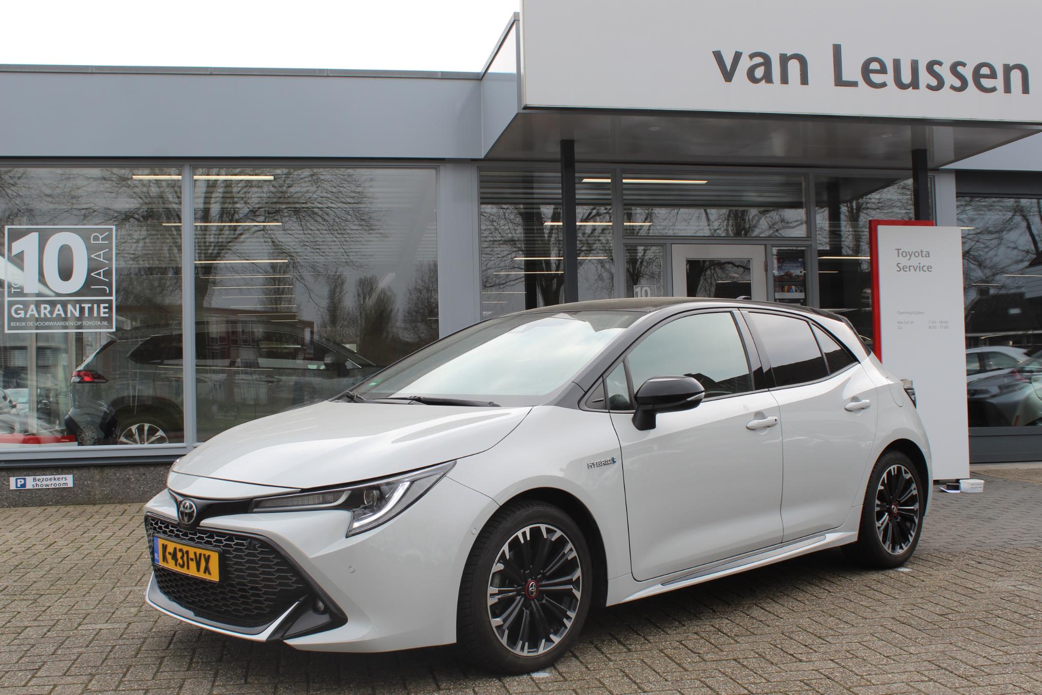 Toyota Corolla 1.8 HYBRID GR-SPORT SPORTSTOELEN STOELVERW. 17"LMV PRIVACY-GLASS PARK-SENSOREN V+A NAVI AD-CRUISE APPLE/ANDROID NL-AUTO