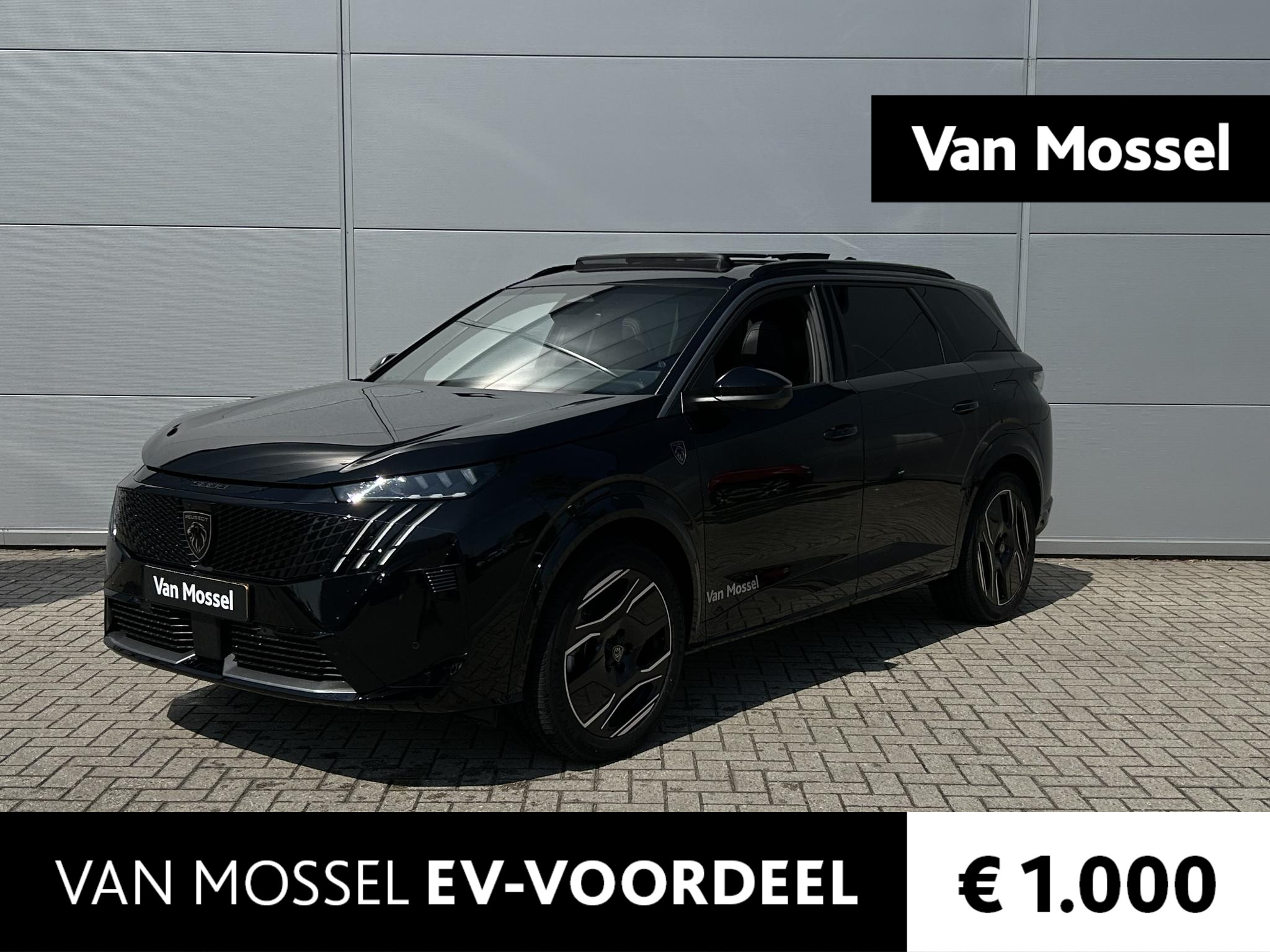 Peugeot e-5008 GT Avantage 73 kWh | Elektrisch verstelbare stoelen | Massage Functie | Stoelverwarming | Handsfree kofferklep | 360 Camera | Panoramic Navigation Pack | Apple Carplay/ Android Auto