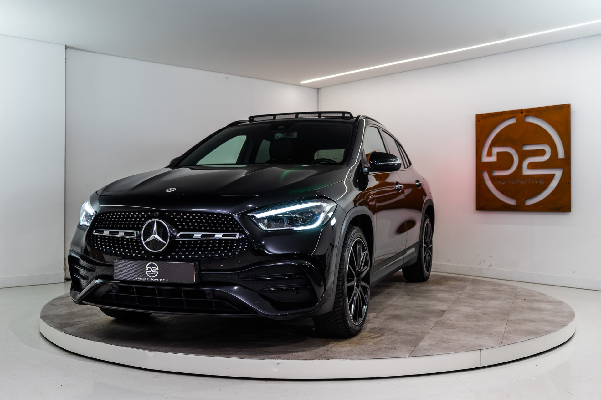 Mercedes-Benz GLA 250 e AMG 218PK | Pano | Burmester | Sfeer | Keyless | Carbon | VOL! 12 MND Garantie