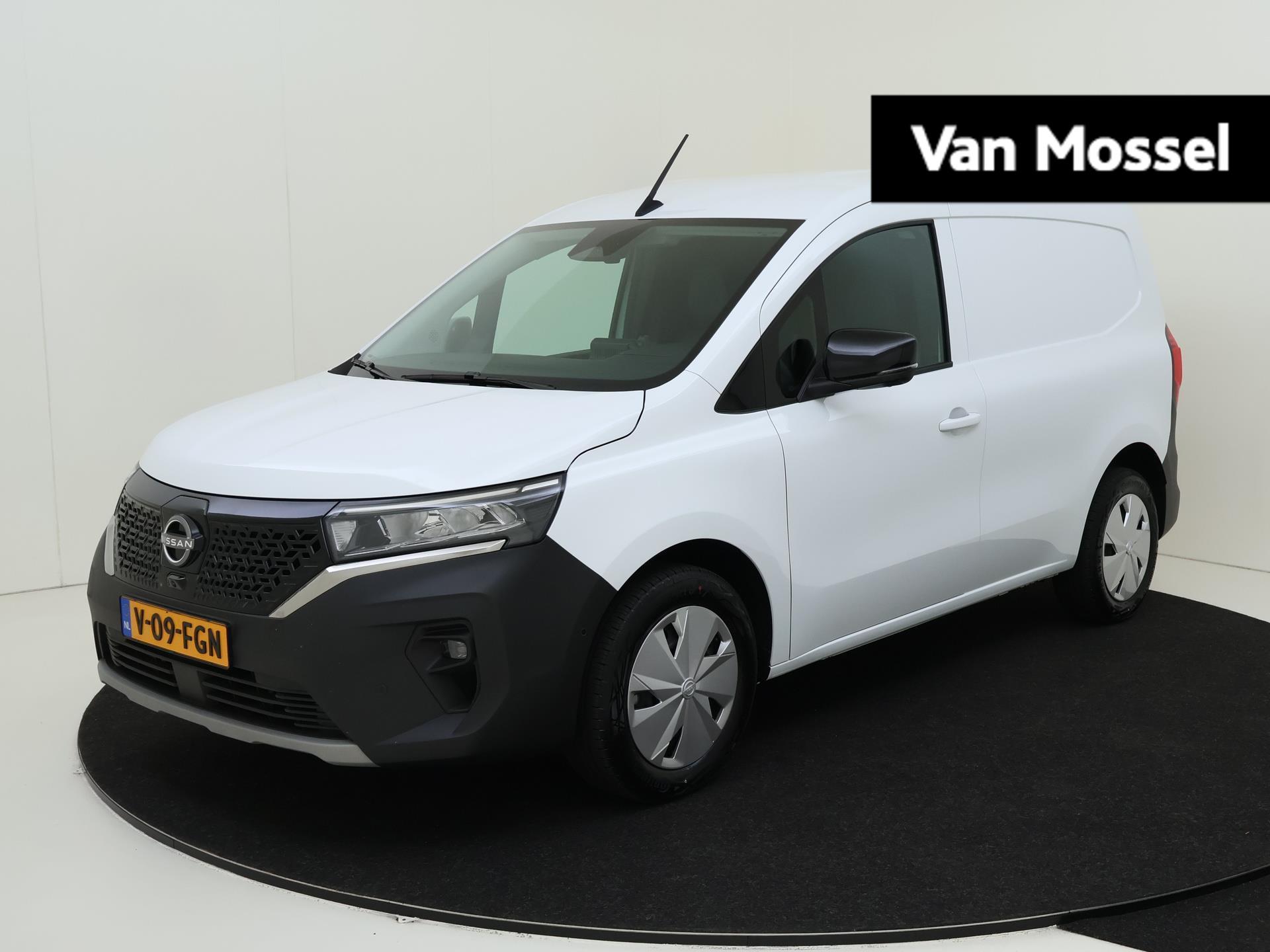 Nissan Townstar Tekna L1 45 kWh Nissan TOWNSTAR Tekna L1 45 kWh