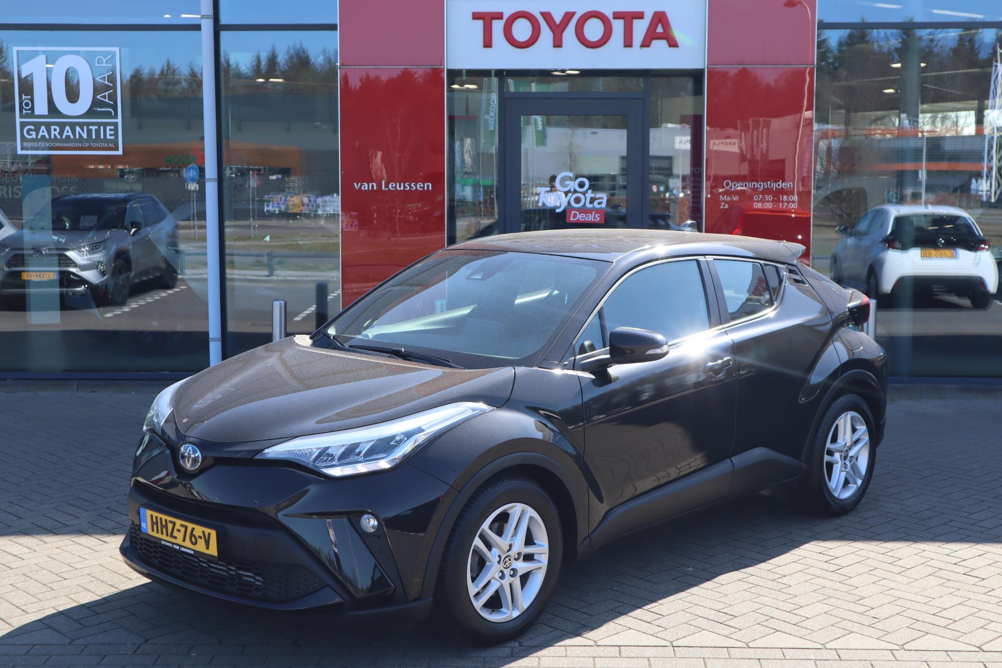 Toyota C-HR 1.8 HYBRID ACTIVE AD-CRUISE CAMERA LM-VELGEN NAVI STOELVERW. PARK-SENSOREN