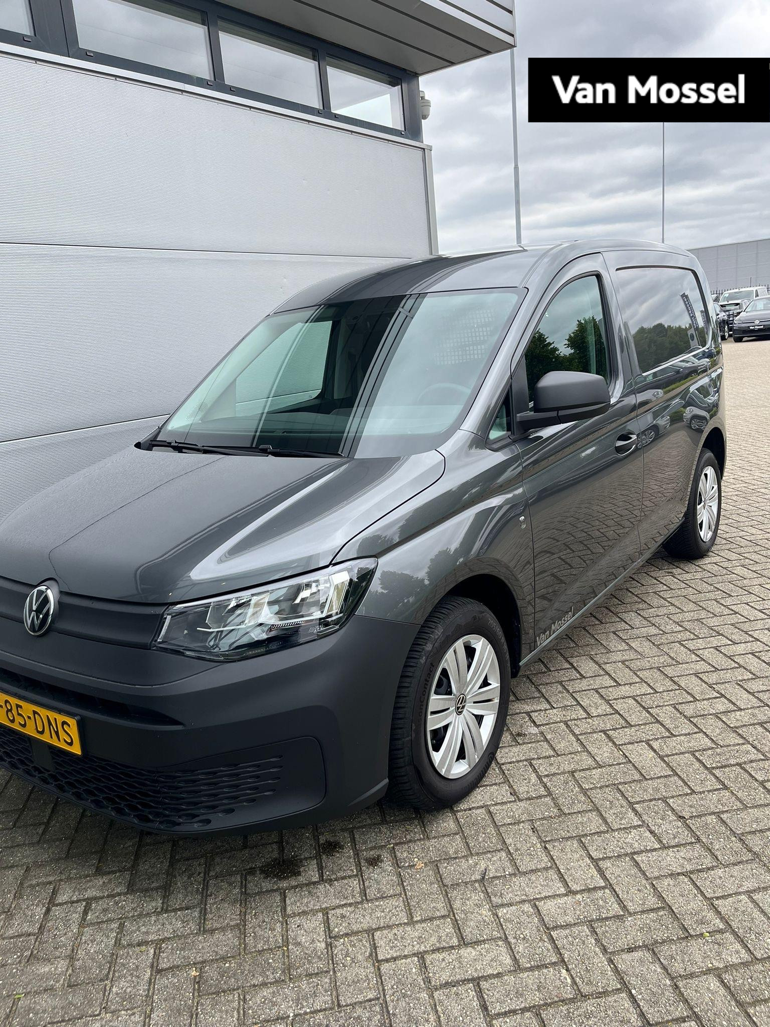 Volkswagen Caddy Cargo 2.0 TDI Style | Parkeersensoren | Navigatie | Cruise control | Climate control |