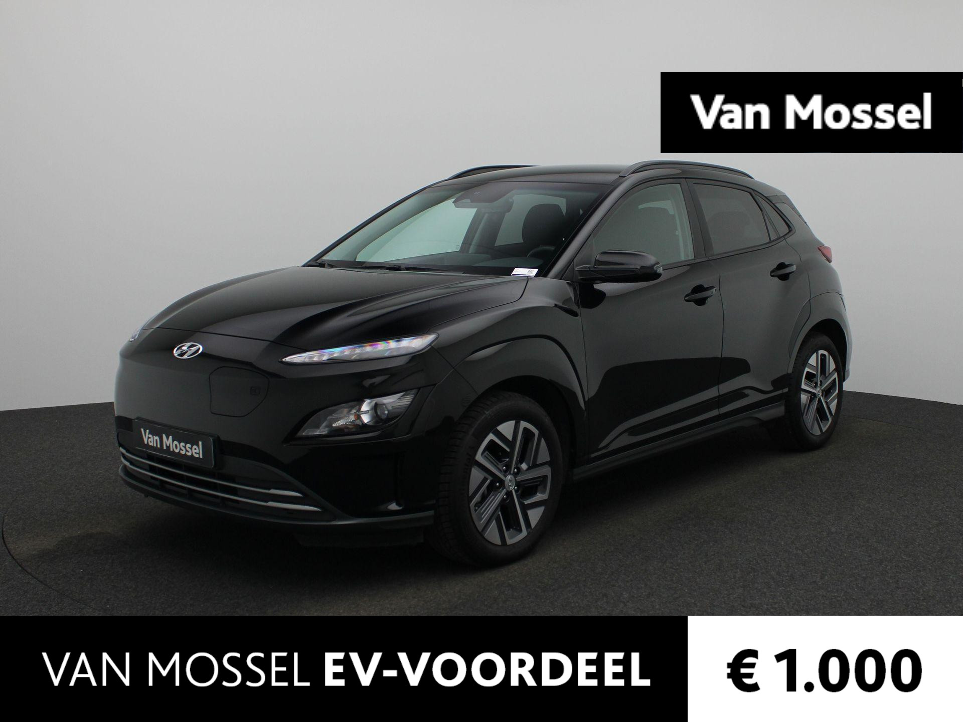 Hyundai Kona EV Fashion 39 kWh | Apple Carplay / Android Auto | Warmtepomp | Head Up Display | Privacy Glass | Virtual Cockpit | Navigatie | Climate Control |