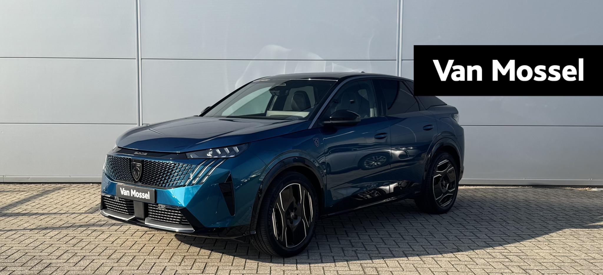 Peugeot e-3008 GT Avantage 73 kWh | Panorama Schuifdak | Warmte pomp | 360 Camera | Adaptieve Cruise | Compleet! DIRECT LEVERBAAR!