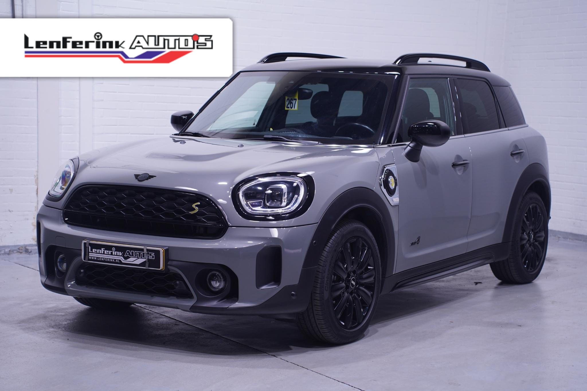 MINI Countryman Mini Cooper S E ALL4 PHEV Apple Carplay Leder Camera LED NAP 1e Eigenaar
