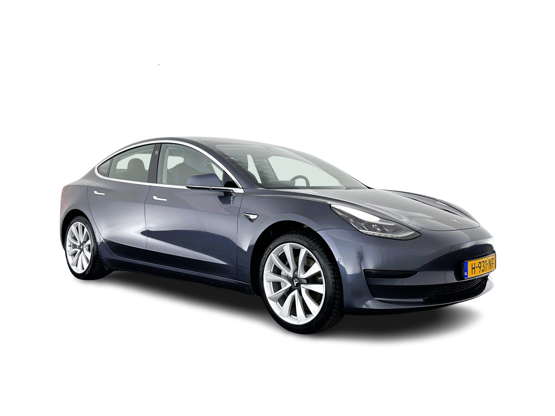 Tesla Model 3 Standard RWD Plus 60 kWh [ 3-Fase ] (INCL-BTW) Aut. *PANO | AUTO-PILOT | NAPPA-LEATHER | KEYLESS | FULL-LED | MEMORY-PACK | SURROUND-VIEW | DAB | CARPLAY | DIGI-COCKPIT | LANE-ASSIST | HEATED-COMFORT-SEATS | 19"ALU*