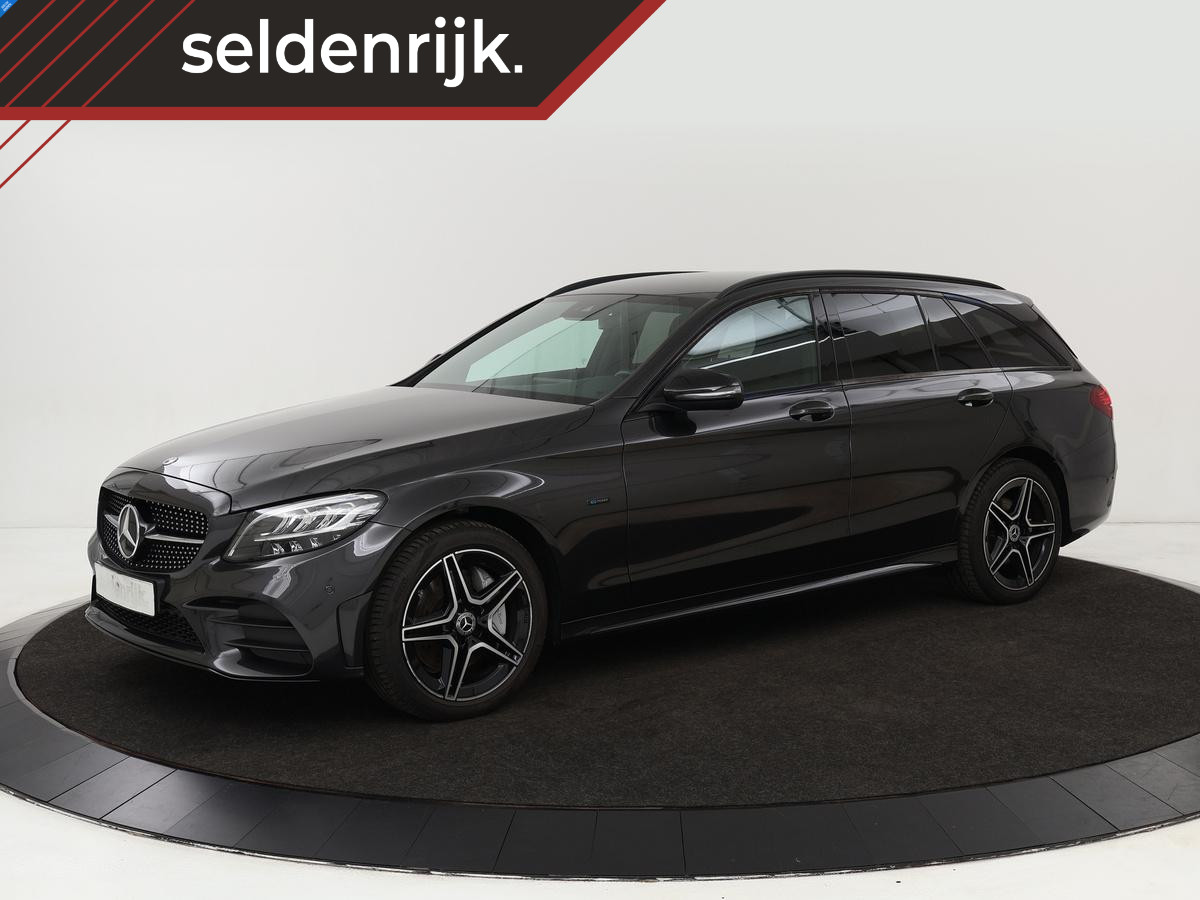 Mercedes-Benz C-Klasse 300e AMG Night | Adaptive cruise | Stoelverwarming | Carplay | Leder/Alcantara | Camera | Navigatie | Full LED