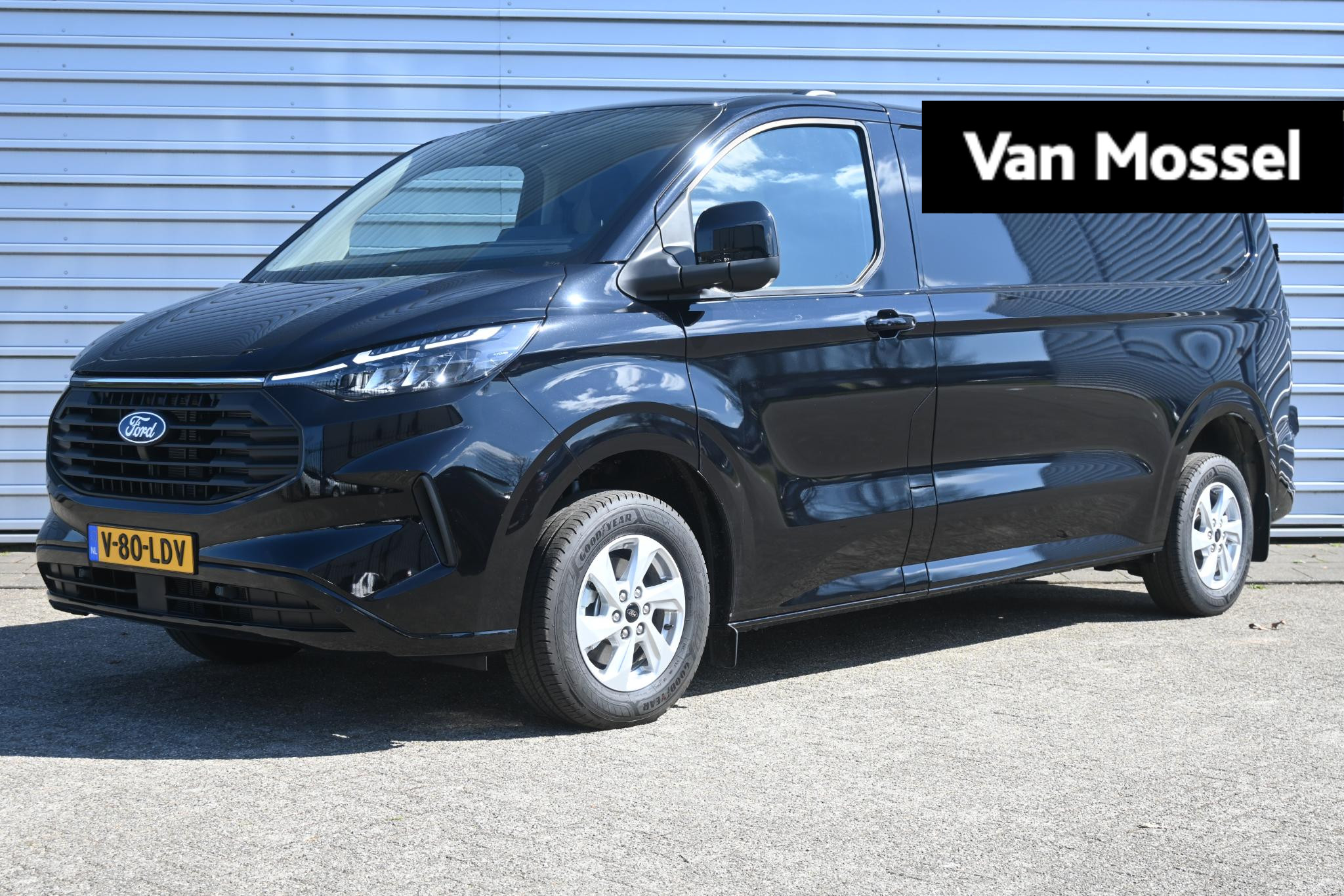 Ford Transit Custom 320 2.0 TDCI L2H1 Limited | Navigatie | Driver Assistance Pack | Limited | Camera | Stoelverwarming