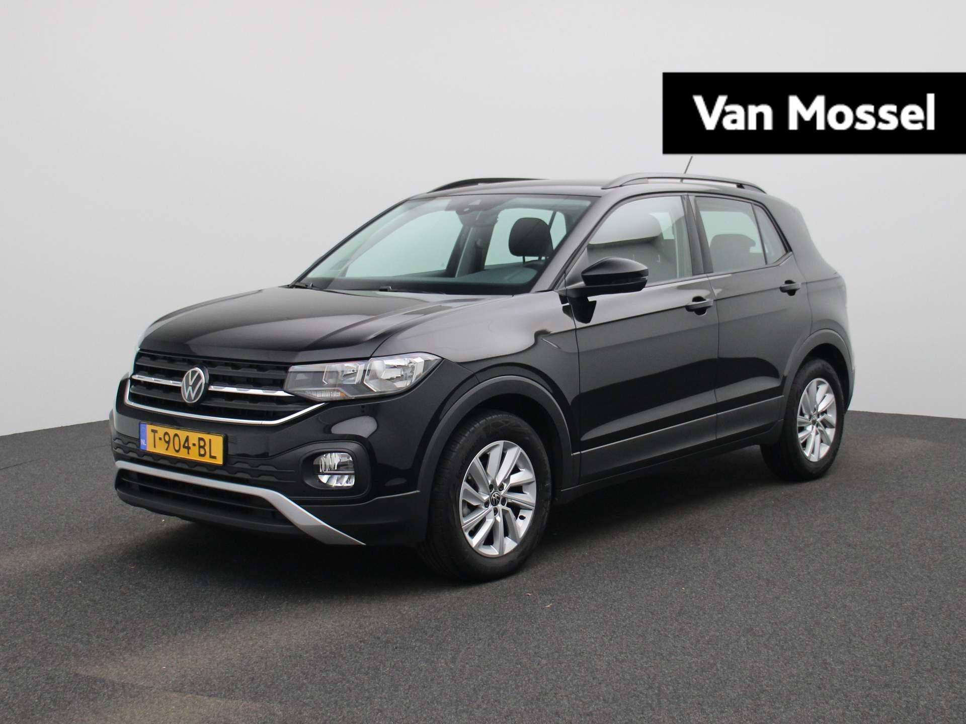 Volkswagen T-Cross 1.0 TSI Life 95 PK | Apple Carplay | Multimedia pakket | Adaptive cruise control | Achteruitrijcamera | Sturing | Lederen stuur | Start/stop systeem |