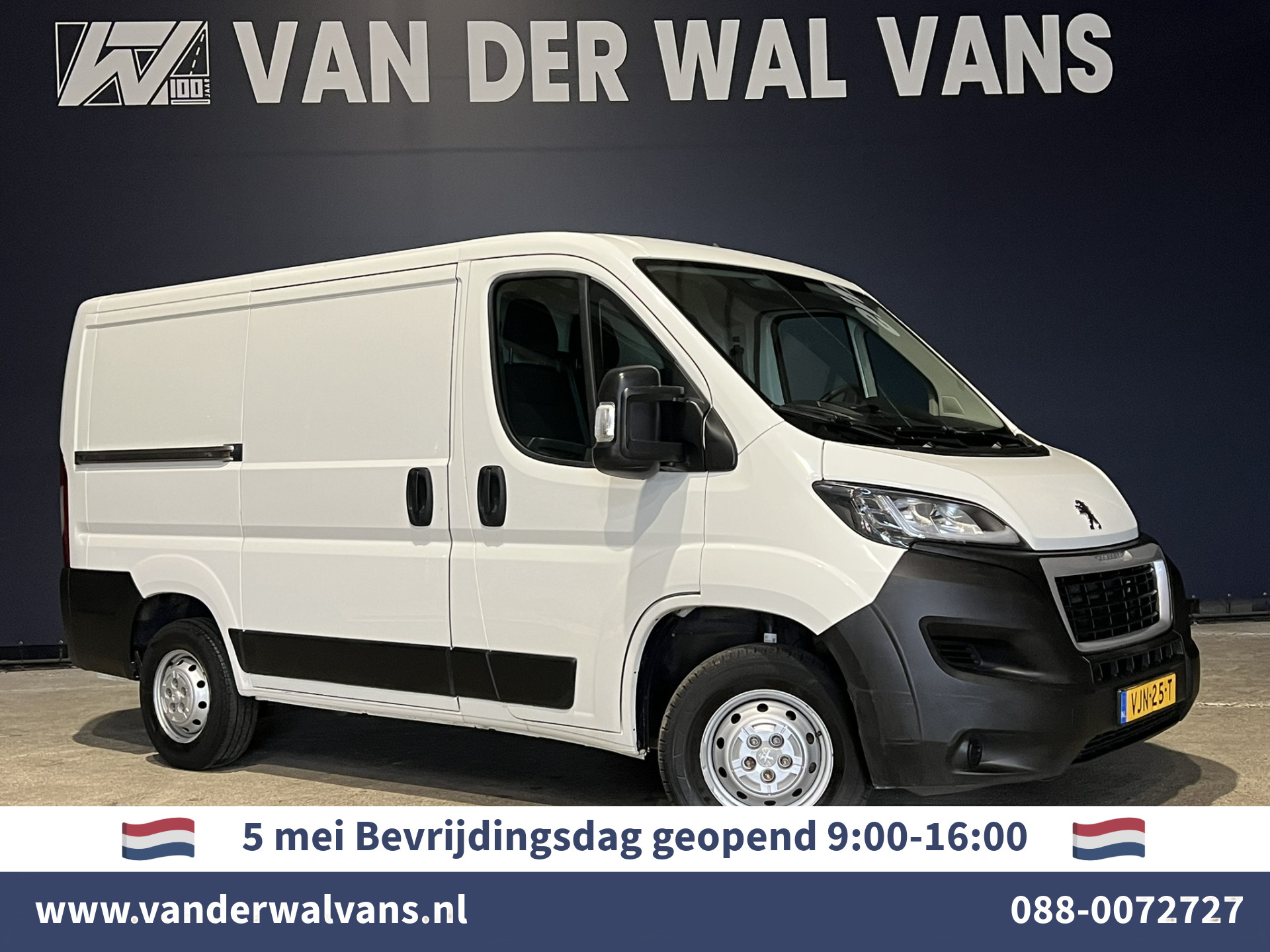 Peugeot Boxer 2.2 BlueHDi 120pk L1H1 Euro6 Airco | Camera | Navigatie | Trekhaak | Cruisecontrol Parkeersensoren, Bijrijdersbank