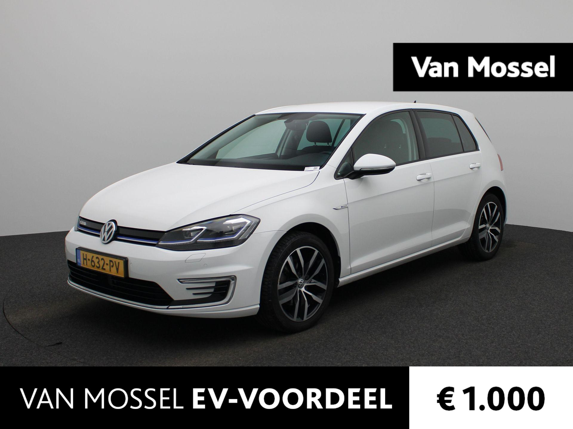 Volkswagen e-Golf E-DITION | Navigatie | Climate-Control | Camera | Cruise-Control | Stoelverwarming |