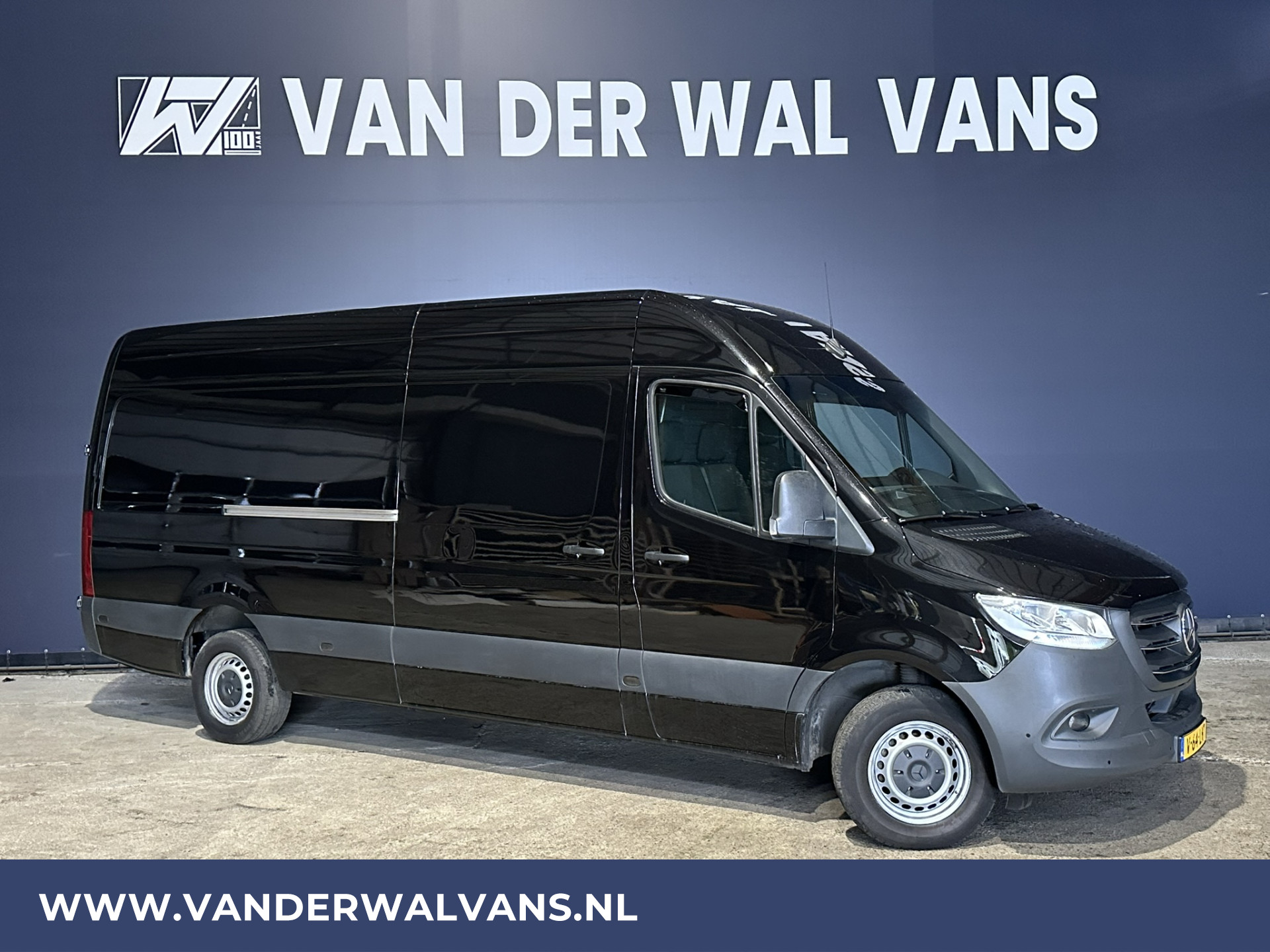 Mercedes-Benz Sprinter 317 CDI 170pk L3H2 Euro6 Airco | Apple Carplay | 360 Graden Camera | Navigatie Android Auto, Cruisecontrol, Chauffeursstoel, Parkeersensoren, Stoelverwarming, Bijrijdersbank