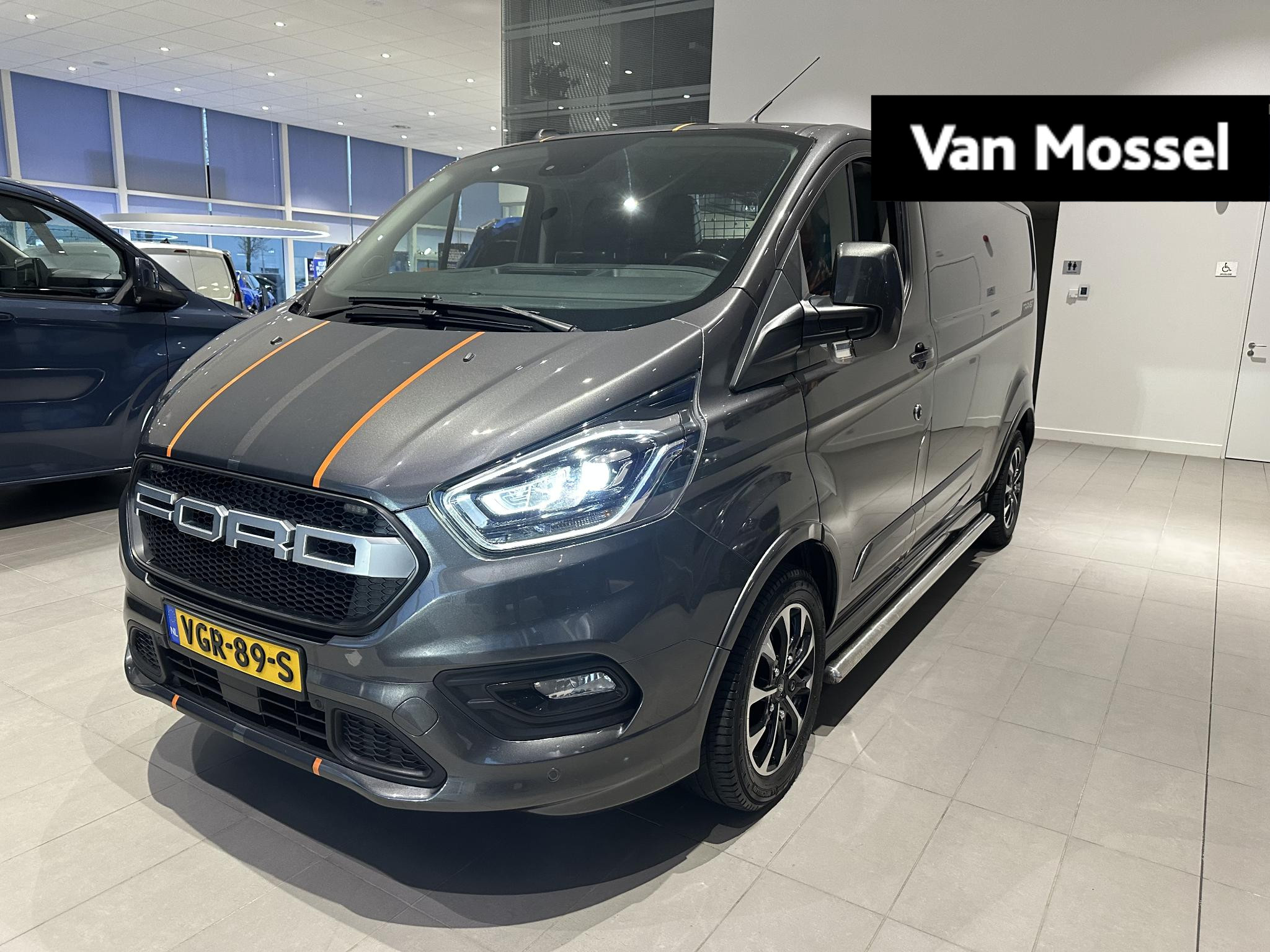 Ford Transit Custom 320 2.0 TDCI L2H1 Sport