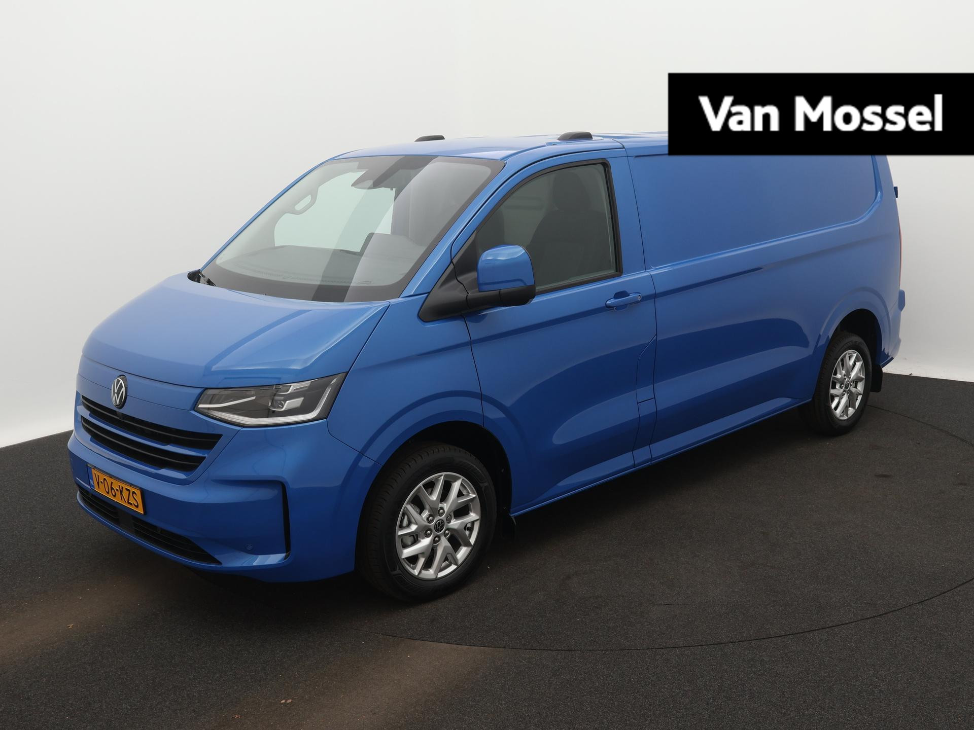 Volkswagen Transporter 2.0 TDI L2H1 30 Bulli | Nieuwe Transporter | BPM VRIJ | Apple / Andriod Carplay | Automaat | Achter deuren met ruit |