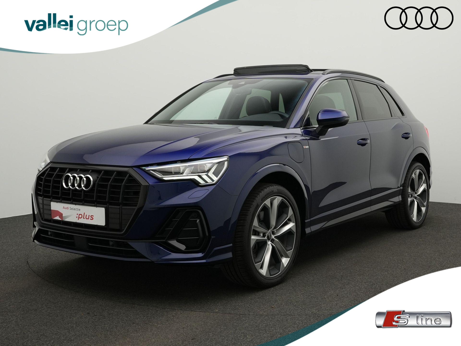 Audi Q3 45 TFSI e 245 pk S-tronic S edition / S-Line | Panoramadak | Matrix LED | SONOS Sound | Leder/alcantara | Stoelverwarming | Parkeersensoren voor/achter