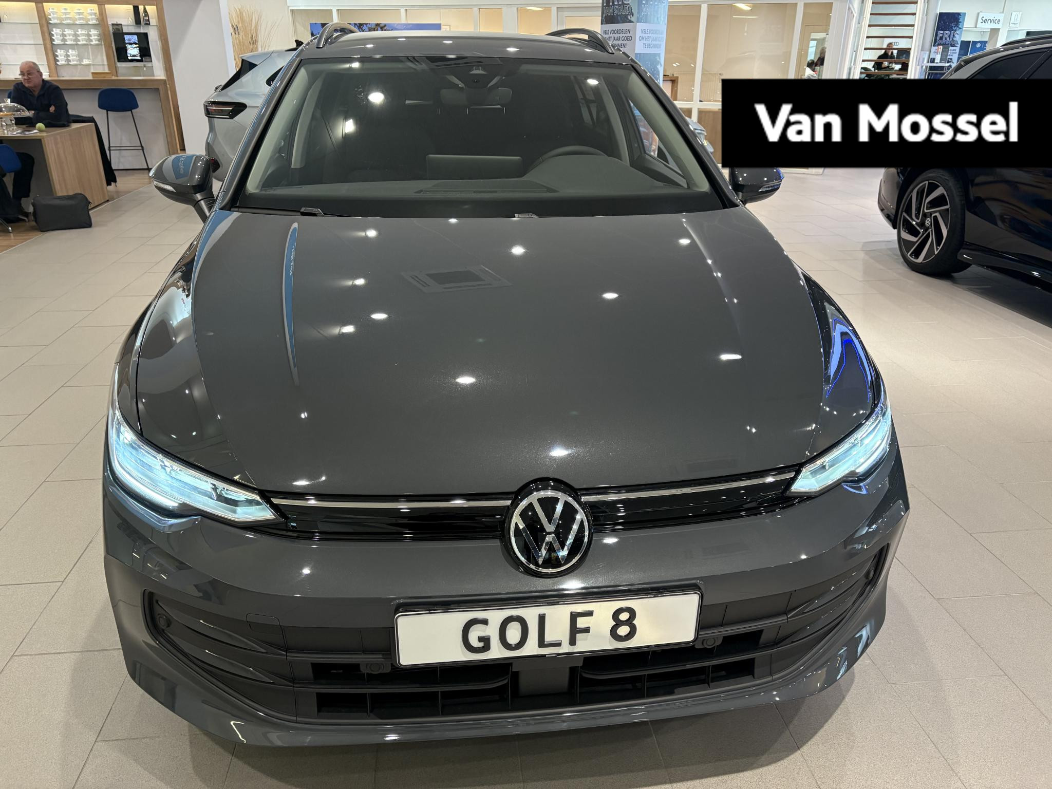 Volkswagen Golf Variant 1.5 TSI Life Edition |Direct leverbaar | Parkeersensoren voor & achter | Climatronic | Sfeerverlichting | Achteruitrijcamera
