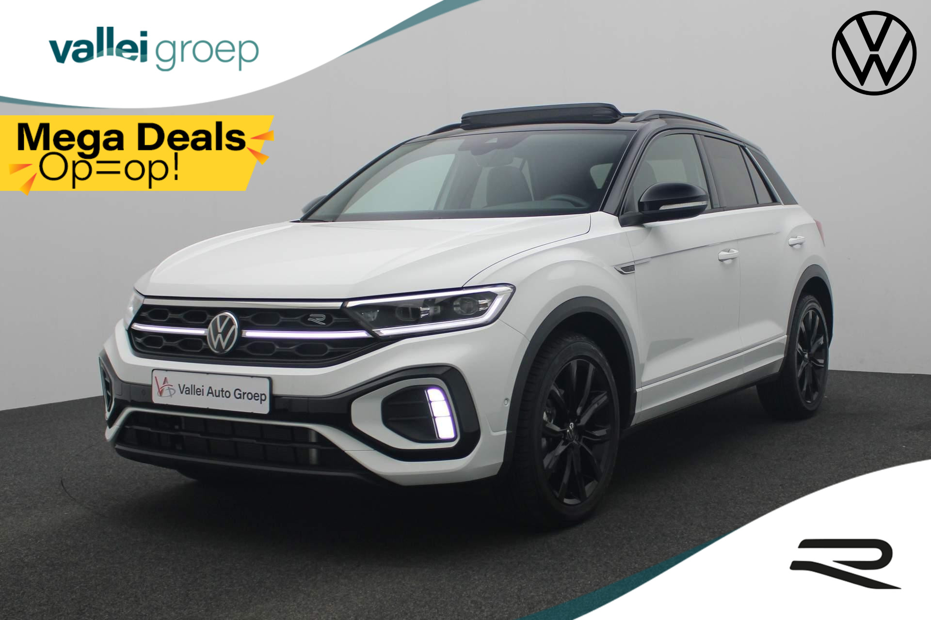 Volkswagen T-Roc 1.5 TSI 150PK DSG R-Line Black Style | Pano | IQ Light | Navi | Camera | 18 inch | ACC