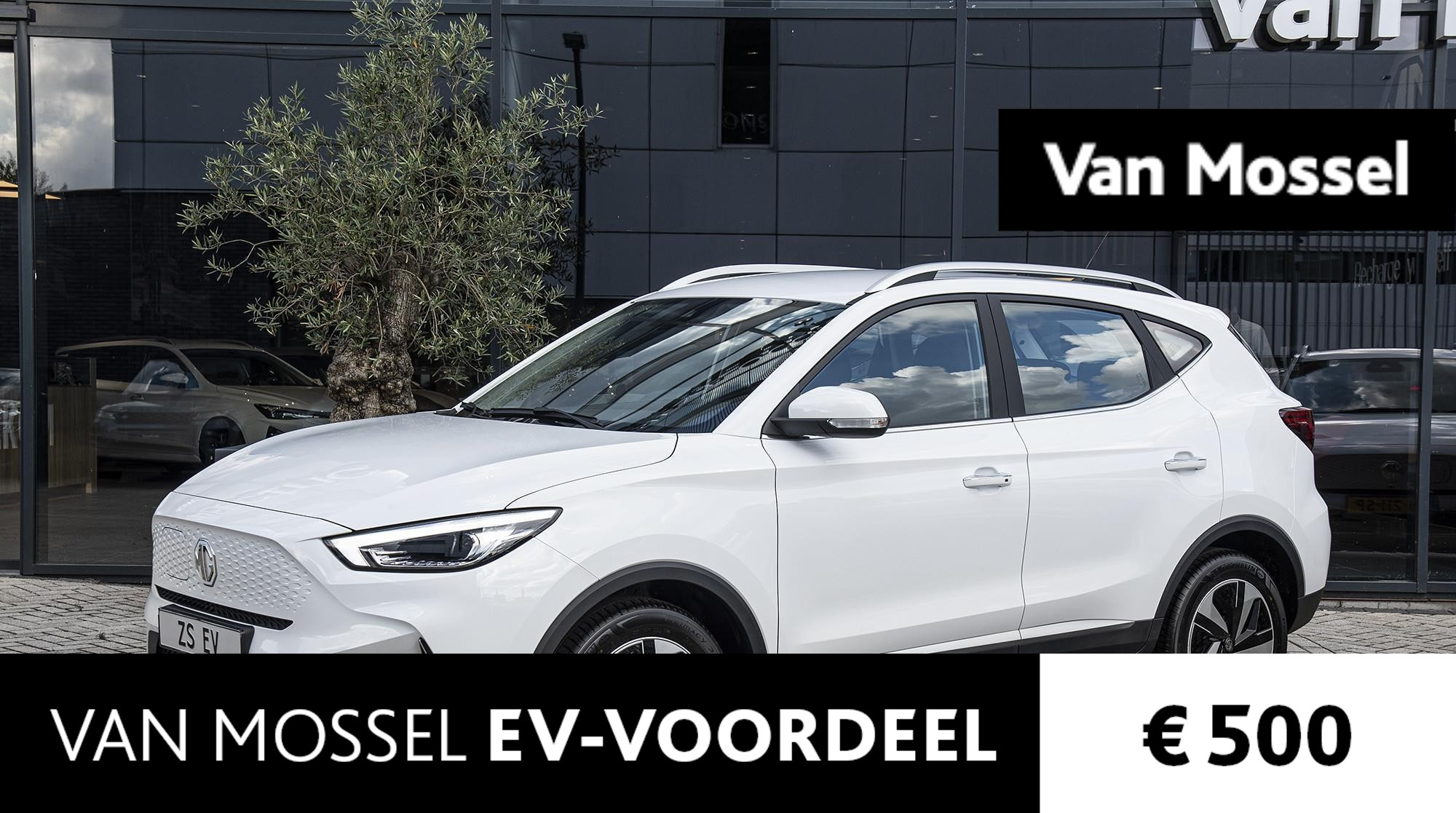 MG ZS-EV Long Range Luxury 70 kWh 360 camera | Leatherette bekleding | Panoramisch schuif/kanteldak | MG I-Smart