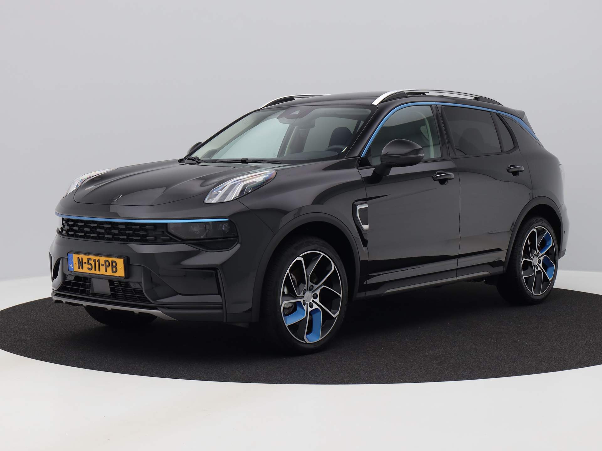 Lynk&Co 01 1.5 261 PK Plug-in Hybrid | PANO | ACC | KEYLESS | APPLE CARPLAY