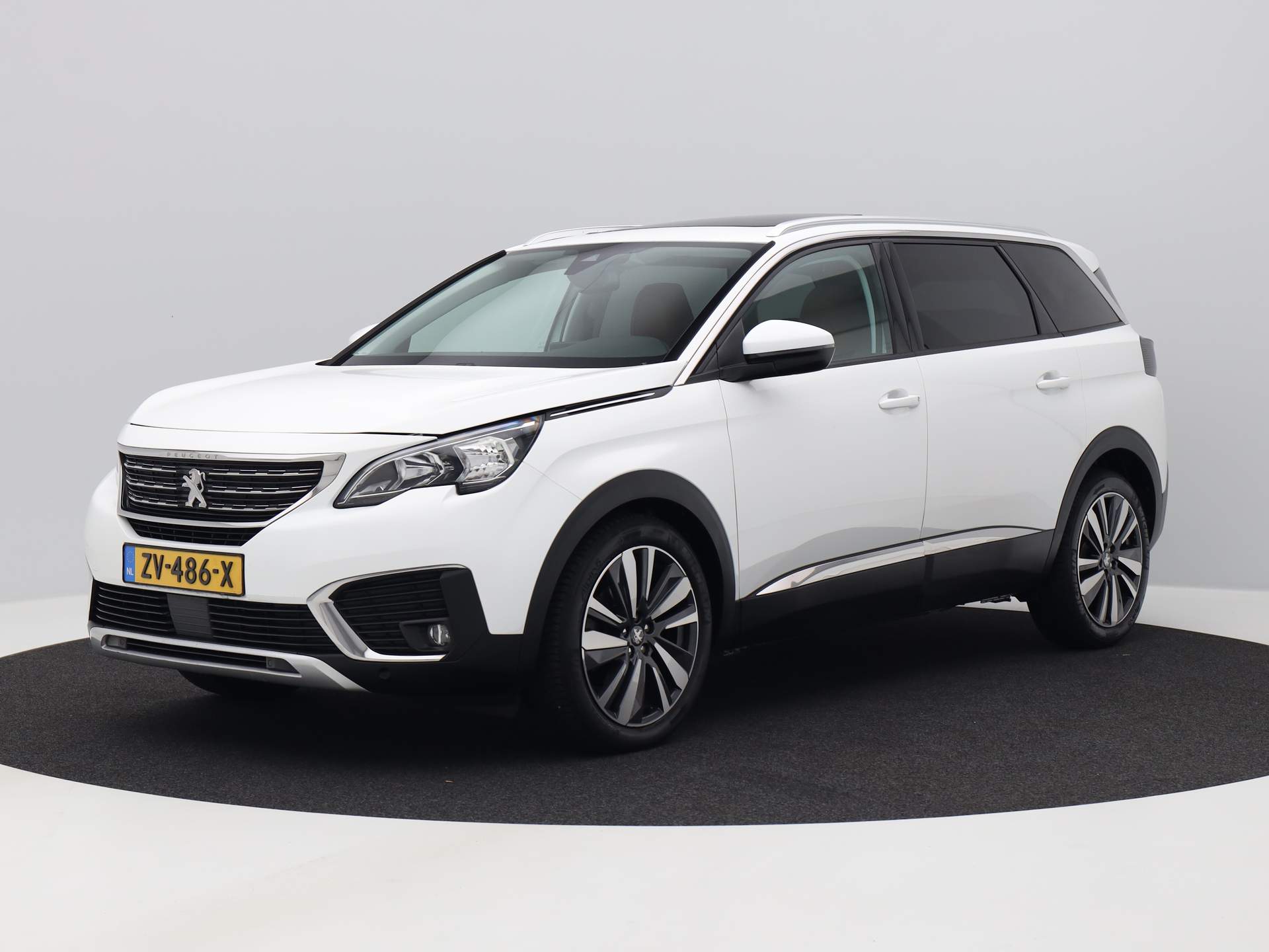 Peugeot 5008 1.2 PureTech 130 PK 6-Bak Blue Lease Premium | PANO | KEYLESS | 7-Pers.