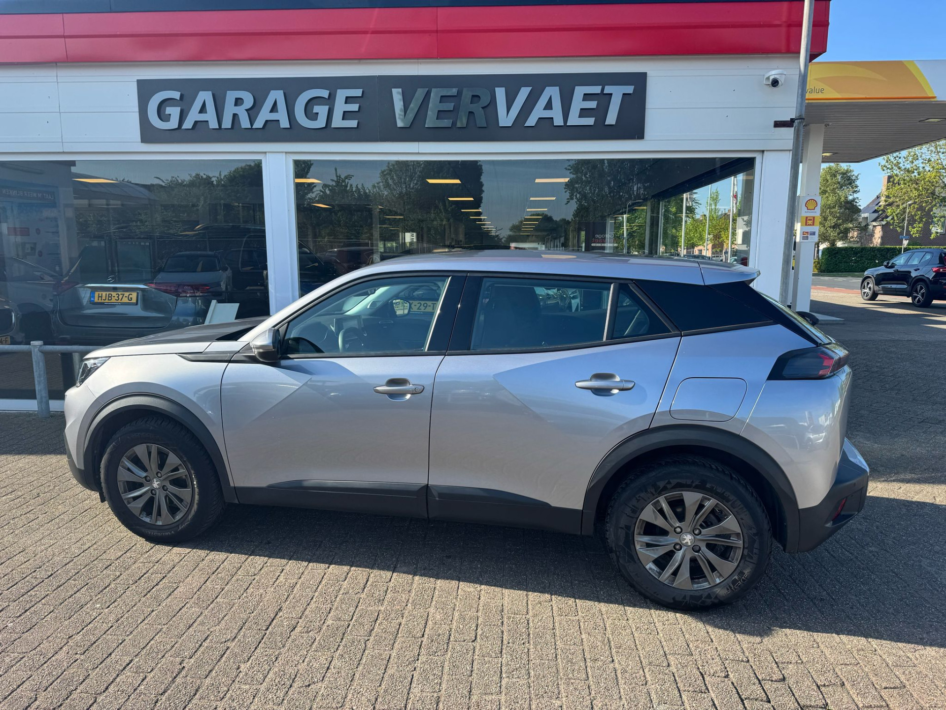 Peugeot 2008 1.2 PureTech Active Pack