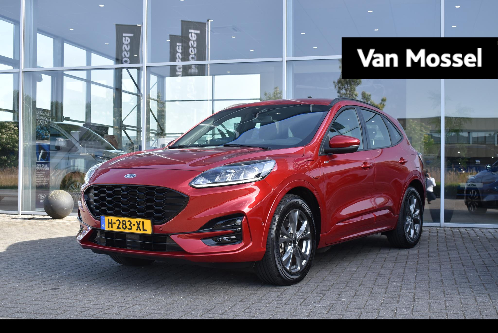 Ford Kuga 2.5 PHEV ST-Line | Climate Control | Adaptieve Cruise Control | Achteruitrijcamera | Elektrisch Wegklapbare Trekhaak | BLIS | Apple Carplay/Android Auto |