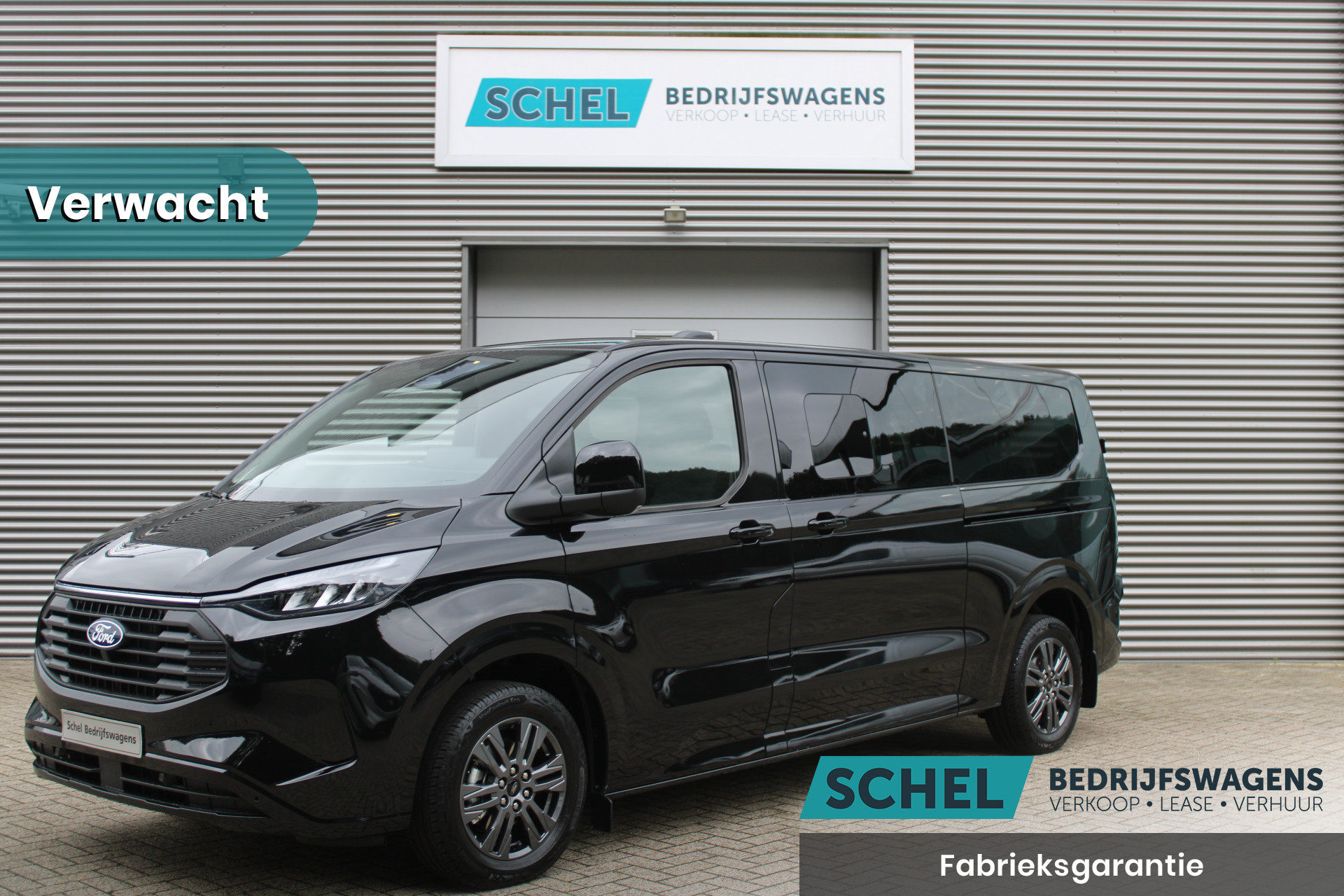 Ford Transit Custom 340 2.5 PHEV L2H1 Limited 232pk - 8 zits - Adaptive Cruise - Blind spot - Navi - Stuurverwarming - Airco achterin - Rijklaar