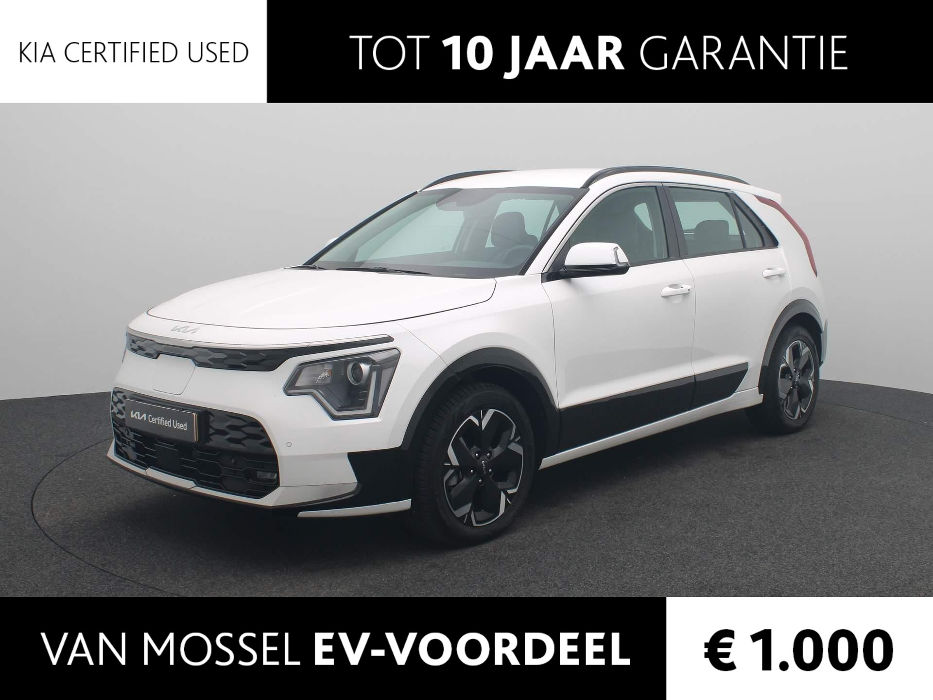 Kia Niro EV DynamicLine 64.8 kWh | 3-fase 11KW laden | Climate Control | Navigatie | LM Velgen | Eerste Eigenaar! | All Season banden |