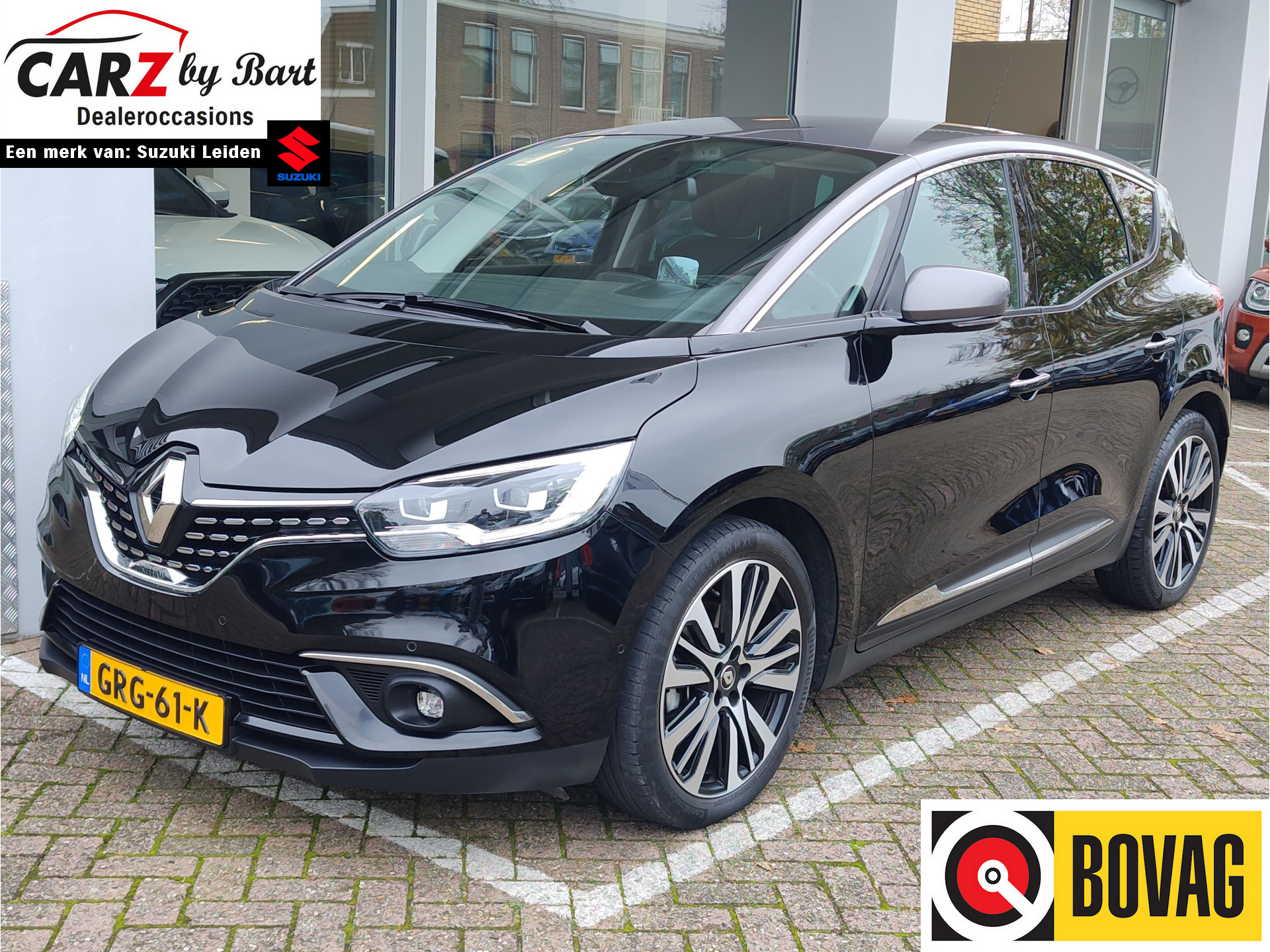 Renault Scénic 1.3 TCe INITIALE PARIS AUTOMAAT Trekhaak | Massagestoelen | Autom. parkeersysteem