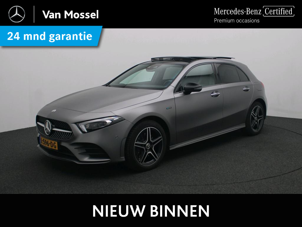 Mercedes-Benz A-Klasse 250 e Business Solution AMG Limited / Premium Plus/ Panoramadak/ Memory/ Night/ Sfeerverlichting/ Designo grijs