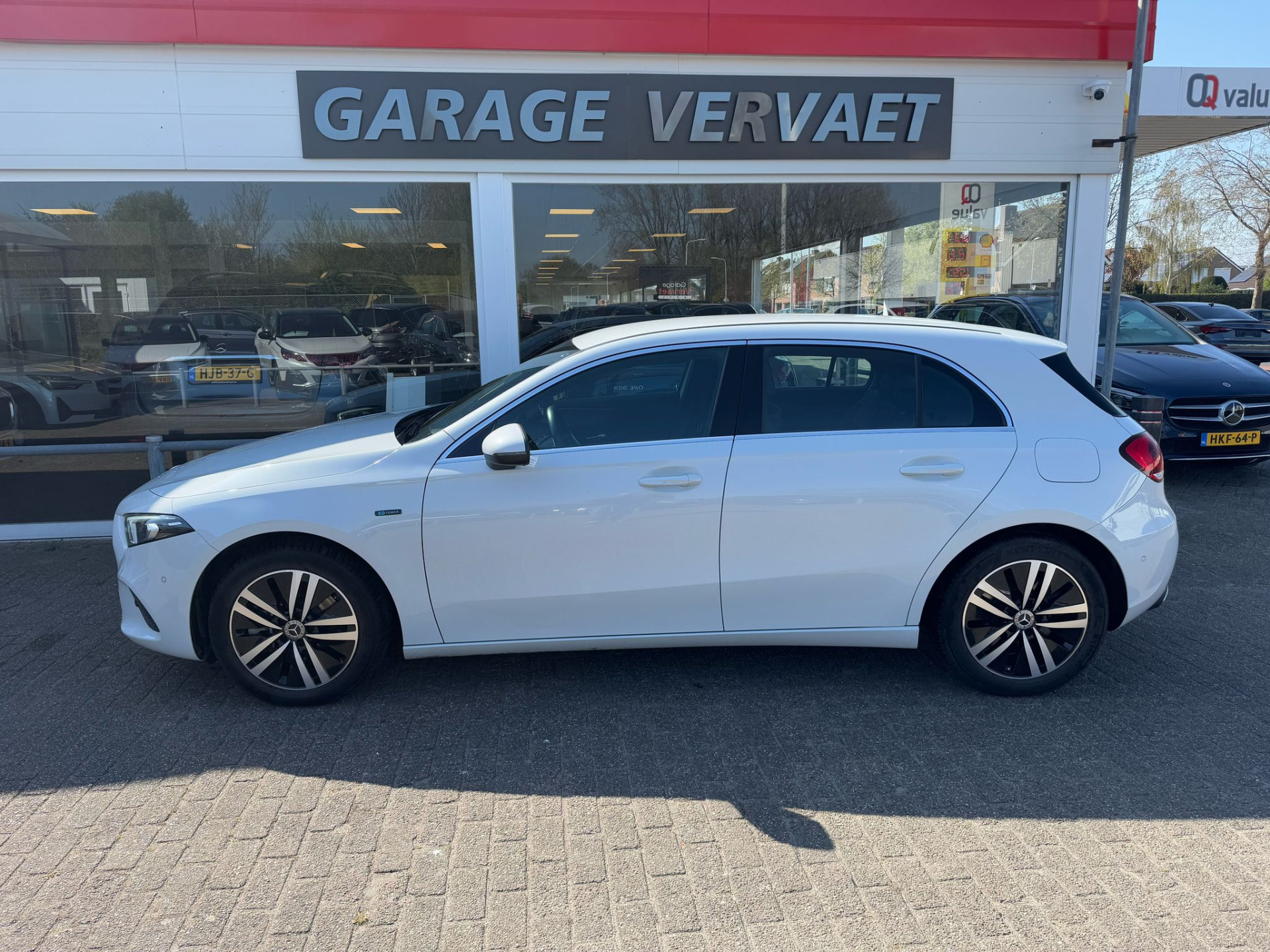 Mercedes-Benz A-Klasse 250 e Business Solution Luxury Limited