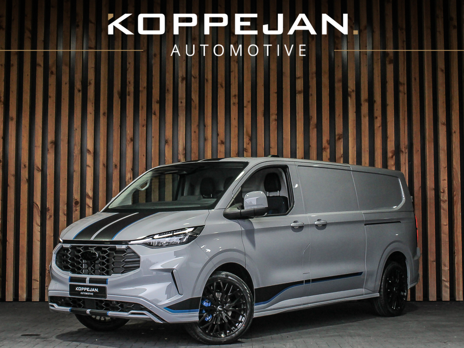 Ford Transit Custom 320 2.0 TDCI 170PK Automaat Sport Bestelwagen L2H1 | BPM VRIJ! | 2X SCHUIFDEUR MET SLUITHULP | LED | NAVI | STOELVERWARMING | CAMERA |