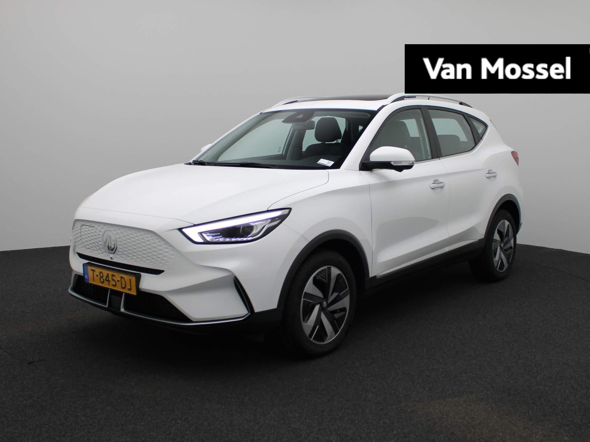 MG ZS-EV Standard Range Luxury 50 kWh | Panoramadak | Leder | 360 Camera | Navi | Stoelverwarming |