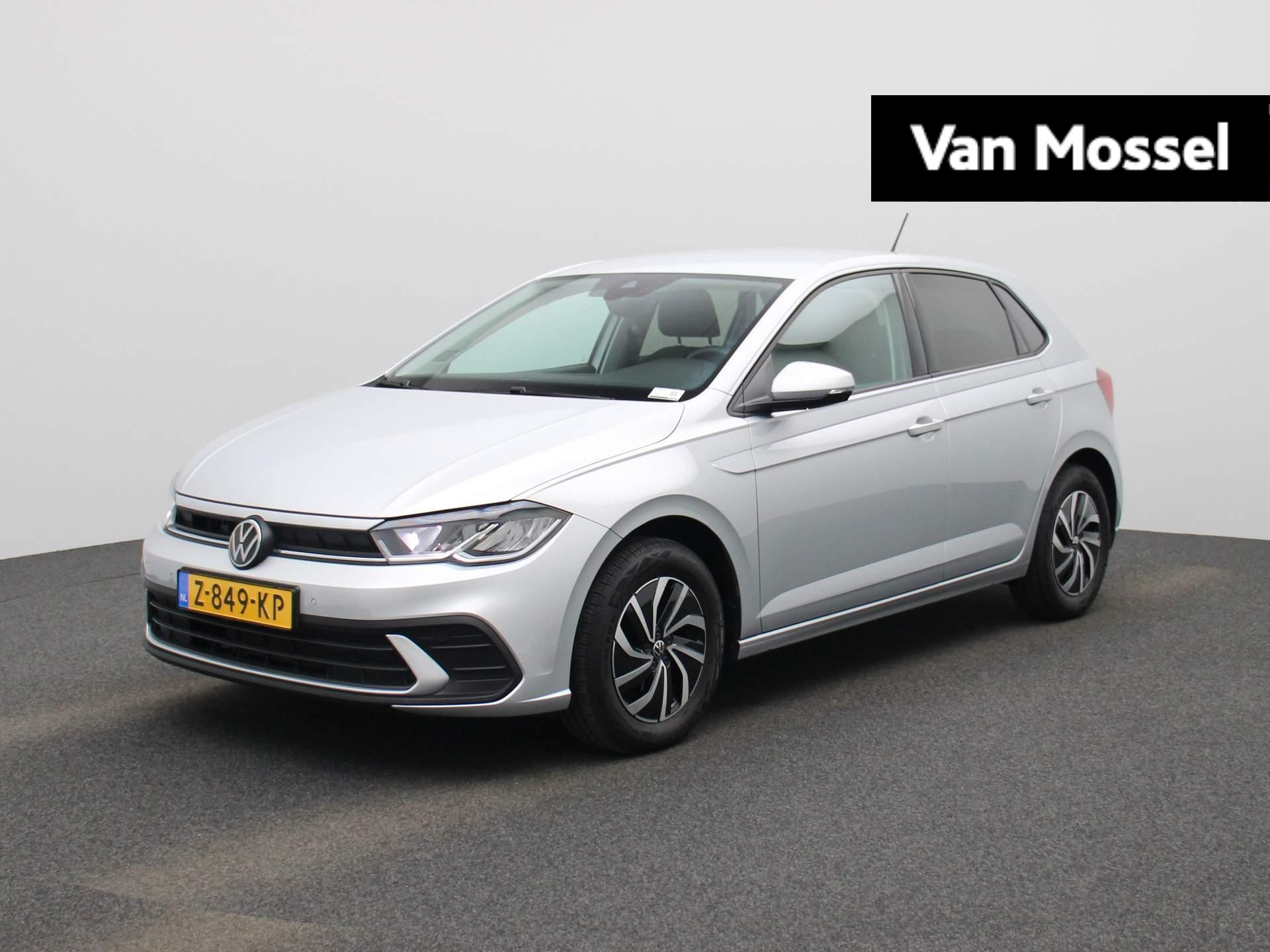 Volkswagen Polo 1.0 TSI Life Edition | Automaat | Navigatie | Airco | parkeersensoren Voor/achter | Camera | 15 Inch Velgen |
