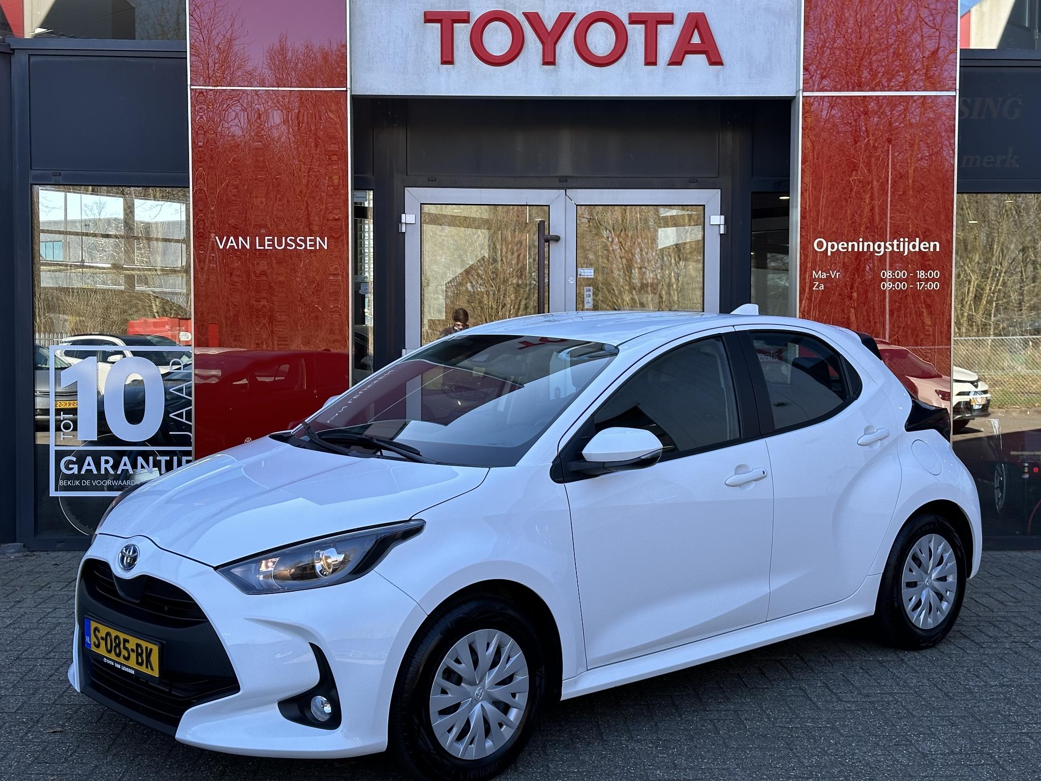 Toyota Yaris 1.5 Hybrid APPLE/ ANDROID CLIMA CAMERA DAB+ AKOESTISCHE VOORRUIT