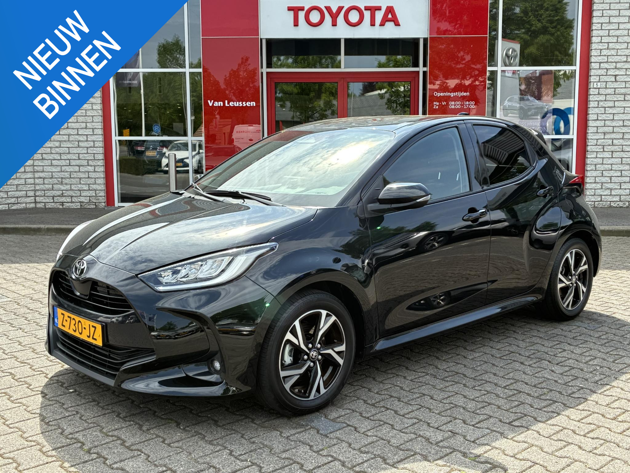 Toyota Yaris Hybrid 115 FIRST EDITION FACELIFT NAVI KEYLESS CLIMA AD-CRUISE 16" LM-VELGEN CAMERA APPLE/ANDROID NL-AUTO