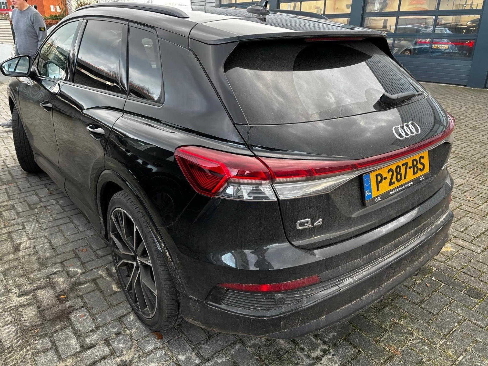 Audi Q4 e-tron 40 Launch edition S Competition 77 kWh