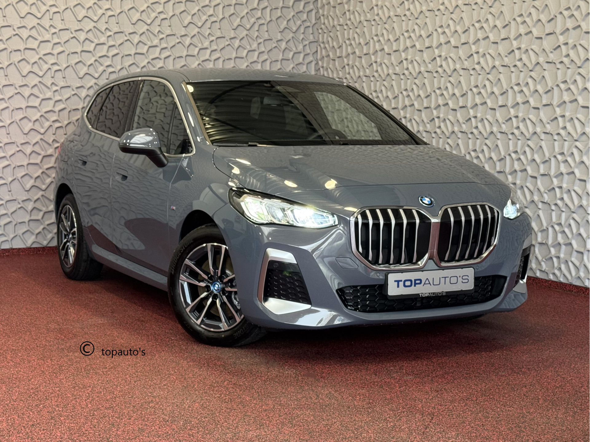 BMW 2 Serie Active Tourer ✅ 230E ✅ XDRIVE 326PK M SPORT LED ELEK.KLEP CAMERA TREKHAAK 05/2024 AWD 4X4 4WD M-Sportpakket PHEV